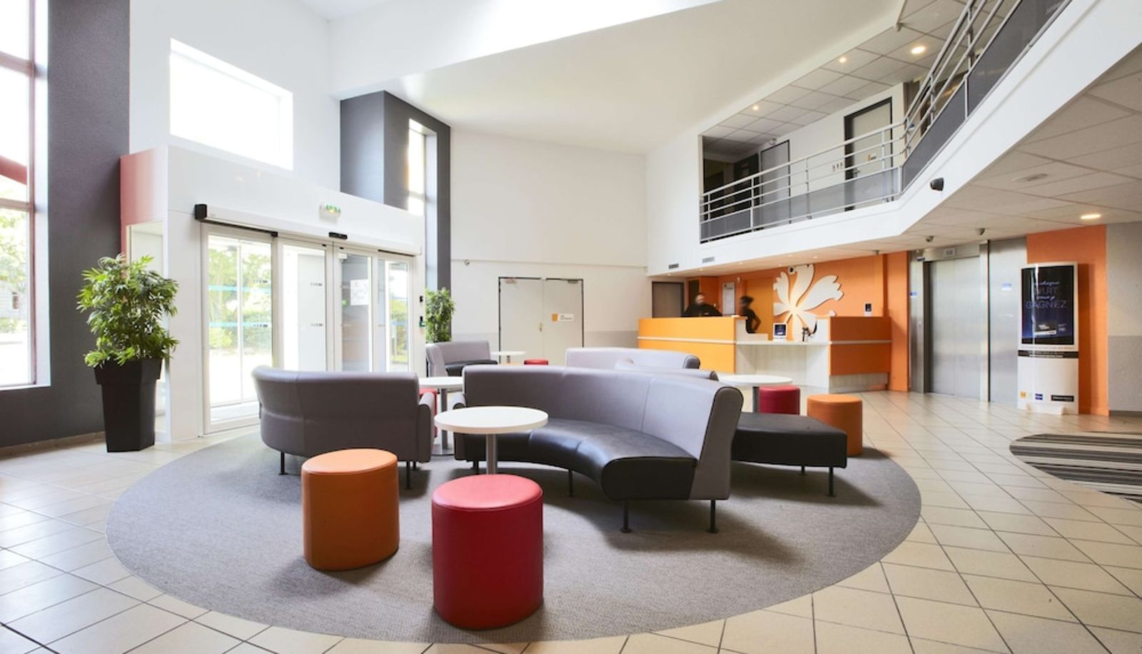 Lobby - Kyriad ECO - Roissy - Airport Paris-Charles de Gaulle