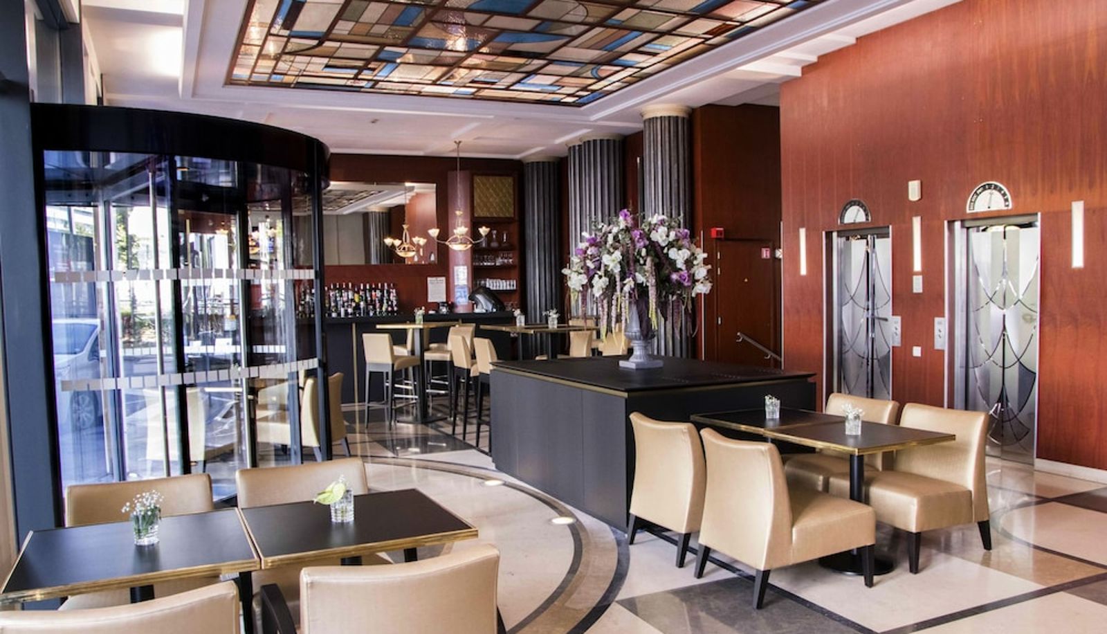 Lobby - Hôtel Art Déco Euralille