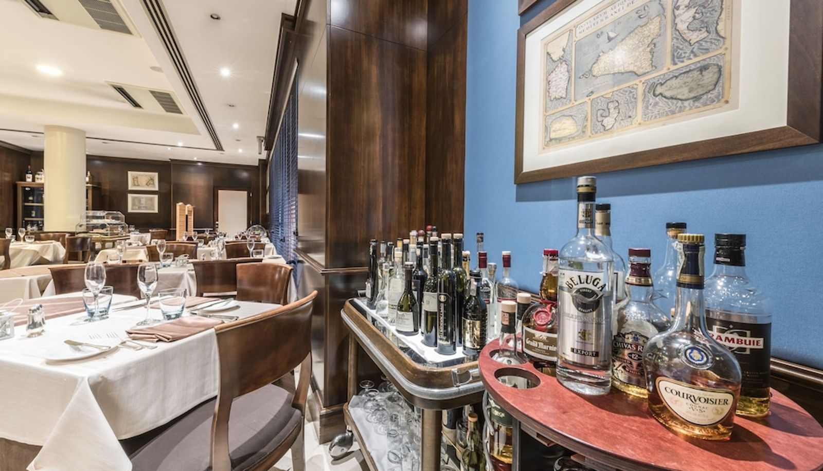Restaurant - Caesar's Hotel
