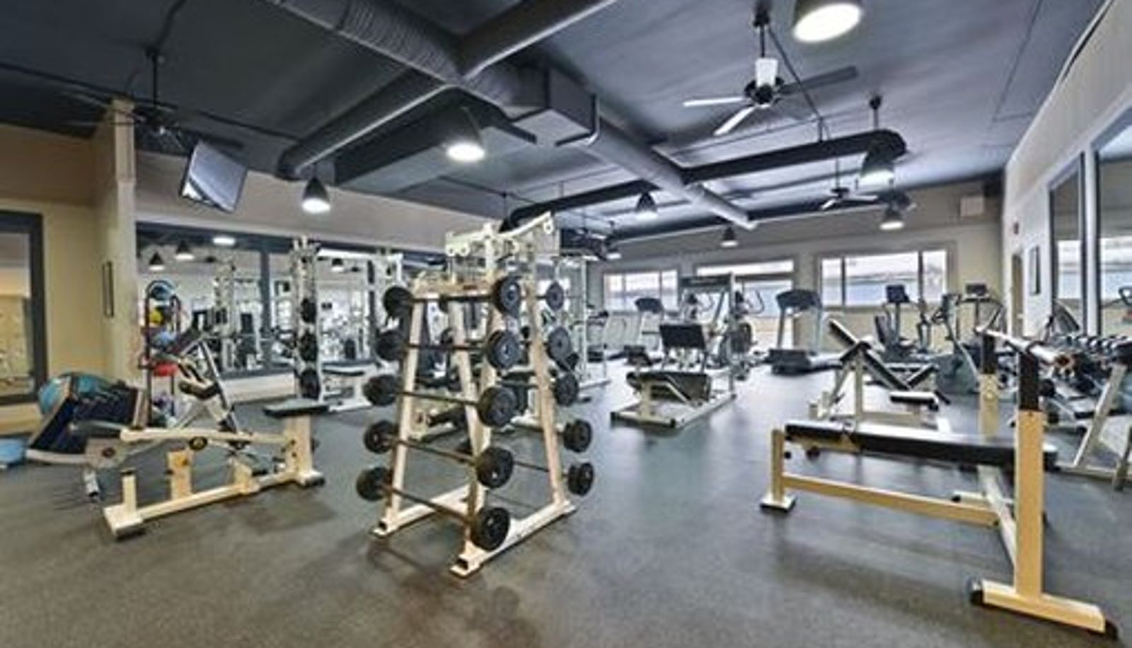 Wellness- und Fitnessbereich - Prestige Rocky Mountain Resort