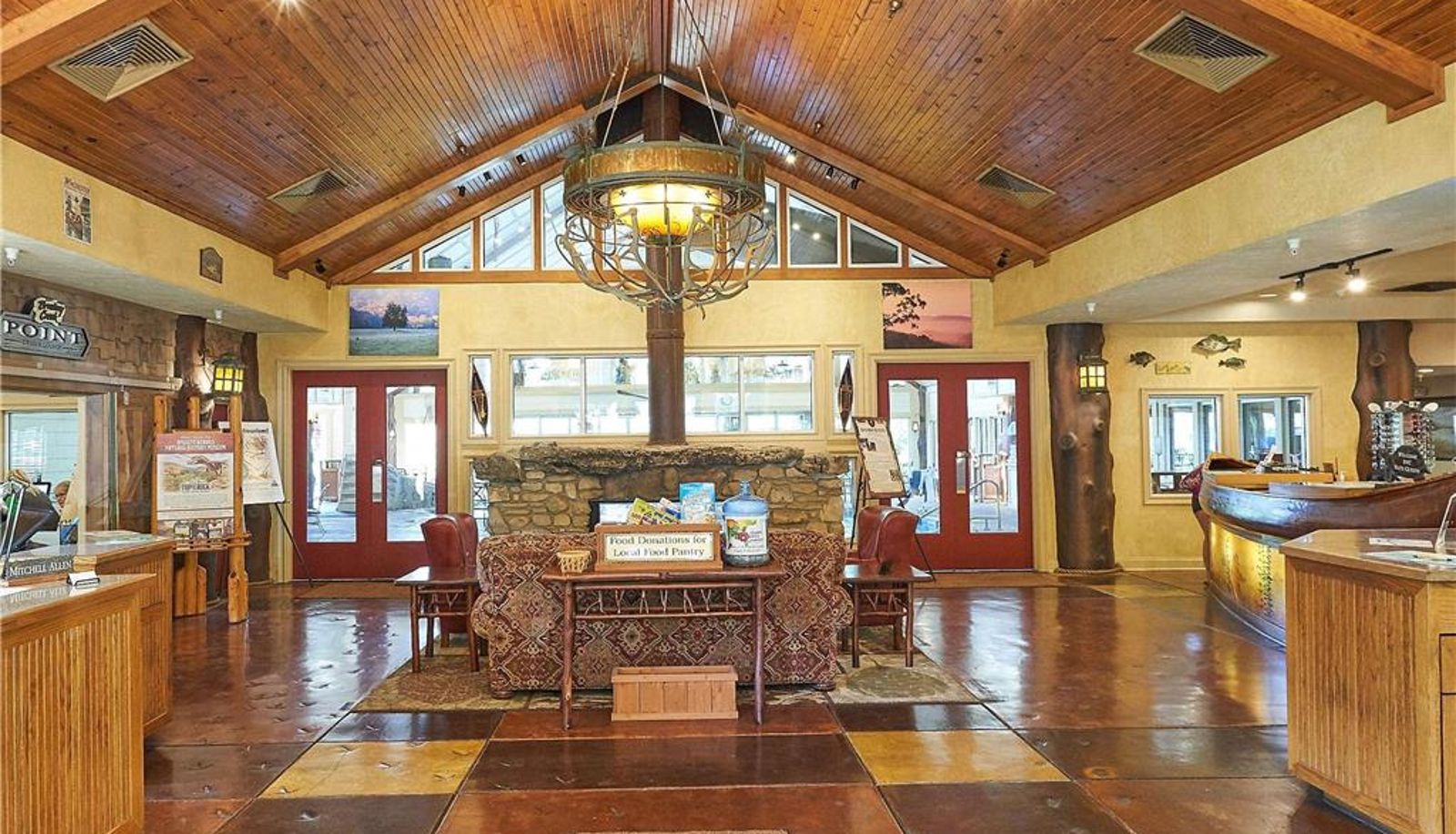 Hall - Hilton Grand Vacations Club Wilderness Club at Big Cedar Ridgedale