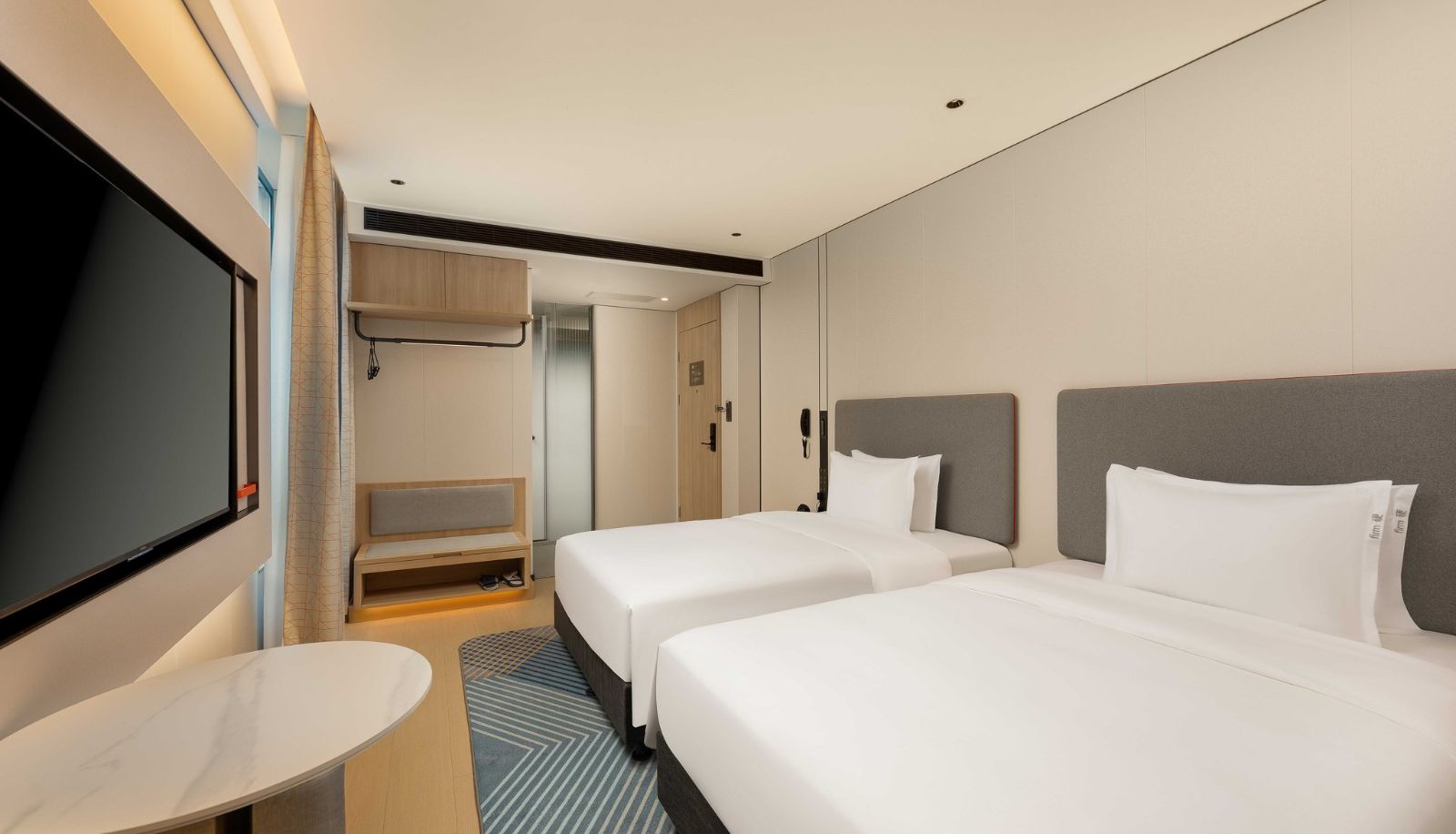 Camera - Holiday Inn Express SHANGHAI PVG ZHUQIAO by IHG