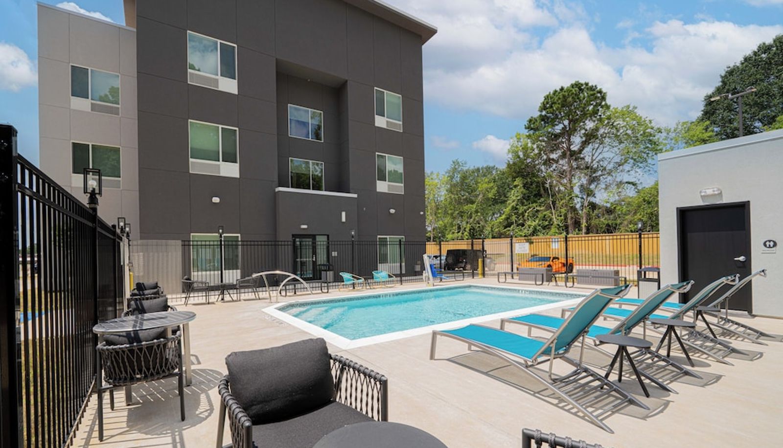Pool - TownePlace Suites by Marriott Longview