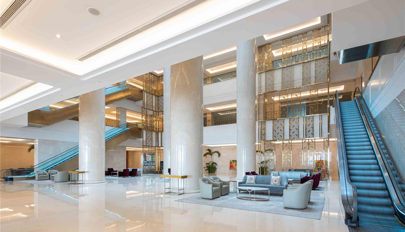 Hall - Hilton Brazzaville Les Tours Jumelles Hotel & Residences