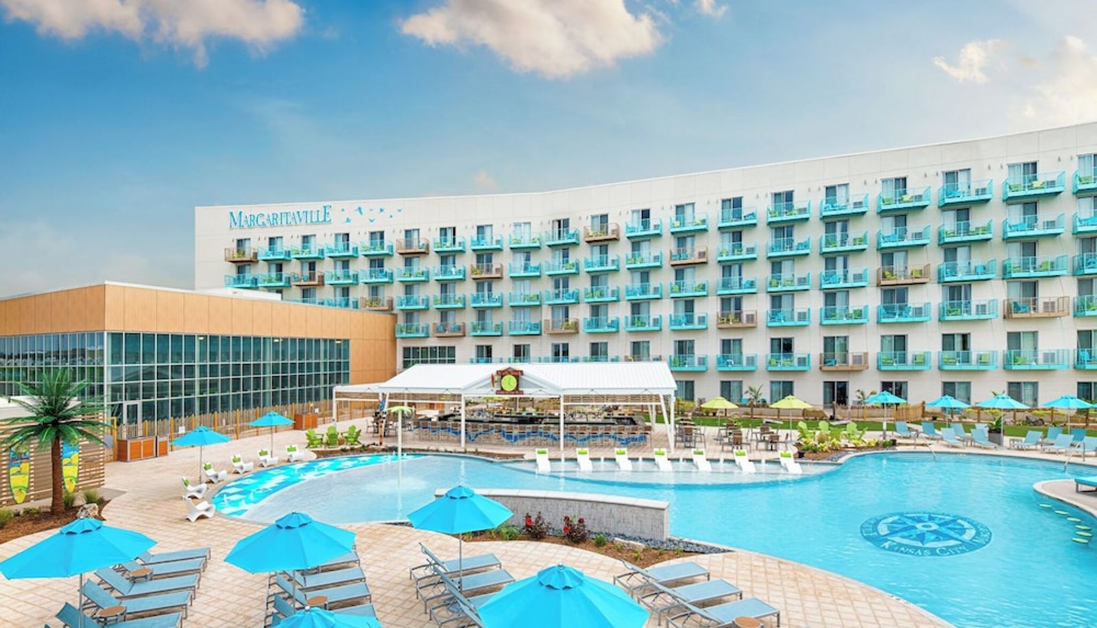 Pool - Margaritaville Hotel Kansas City
