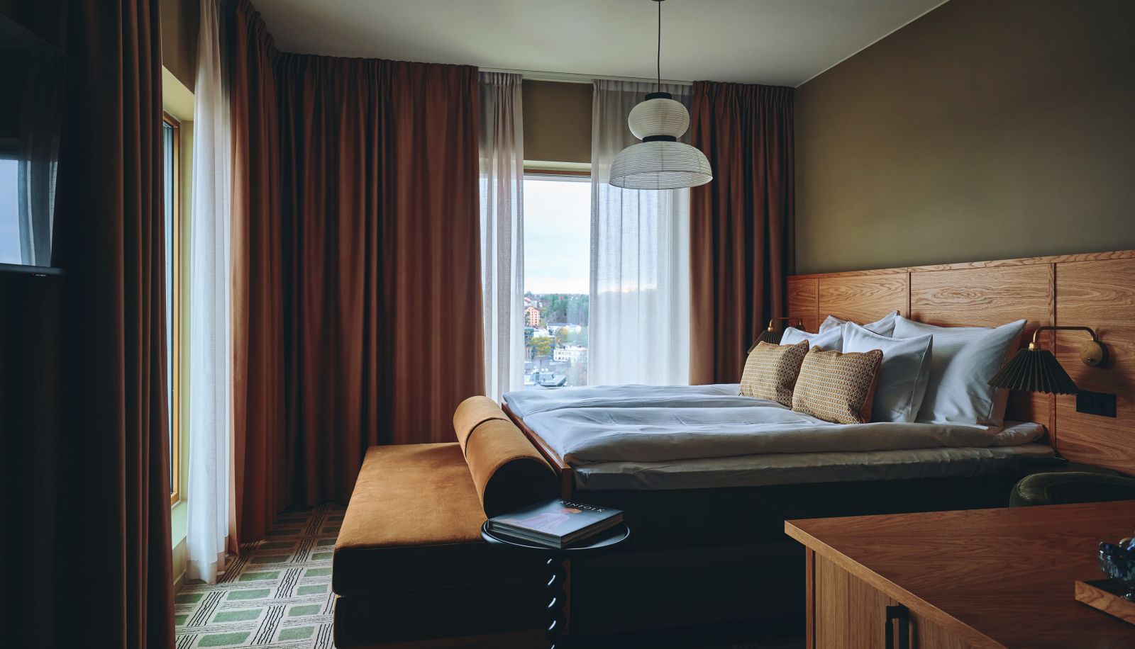 Room - The Dock Hotel