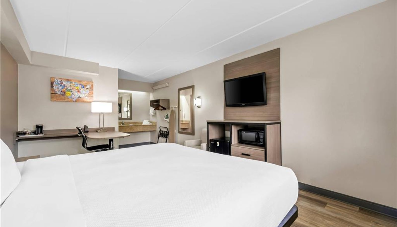 Zimmer - Econo Lodge Hickory