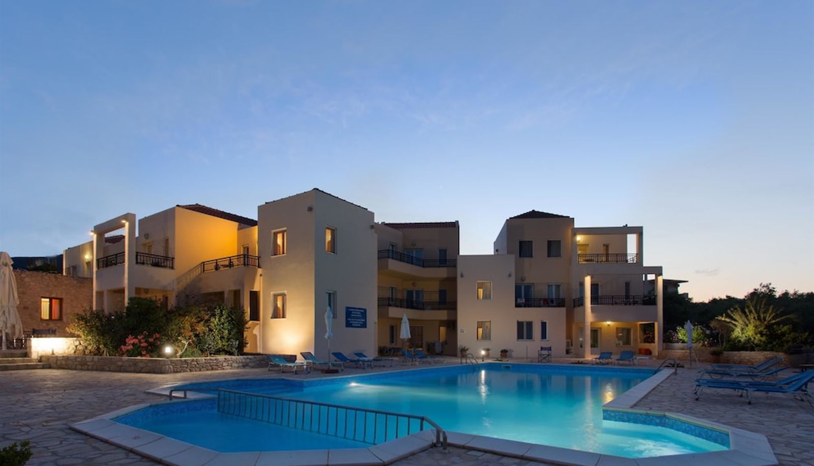 Piscina - Hotel Xifoupolis
