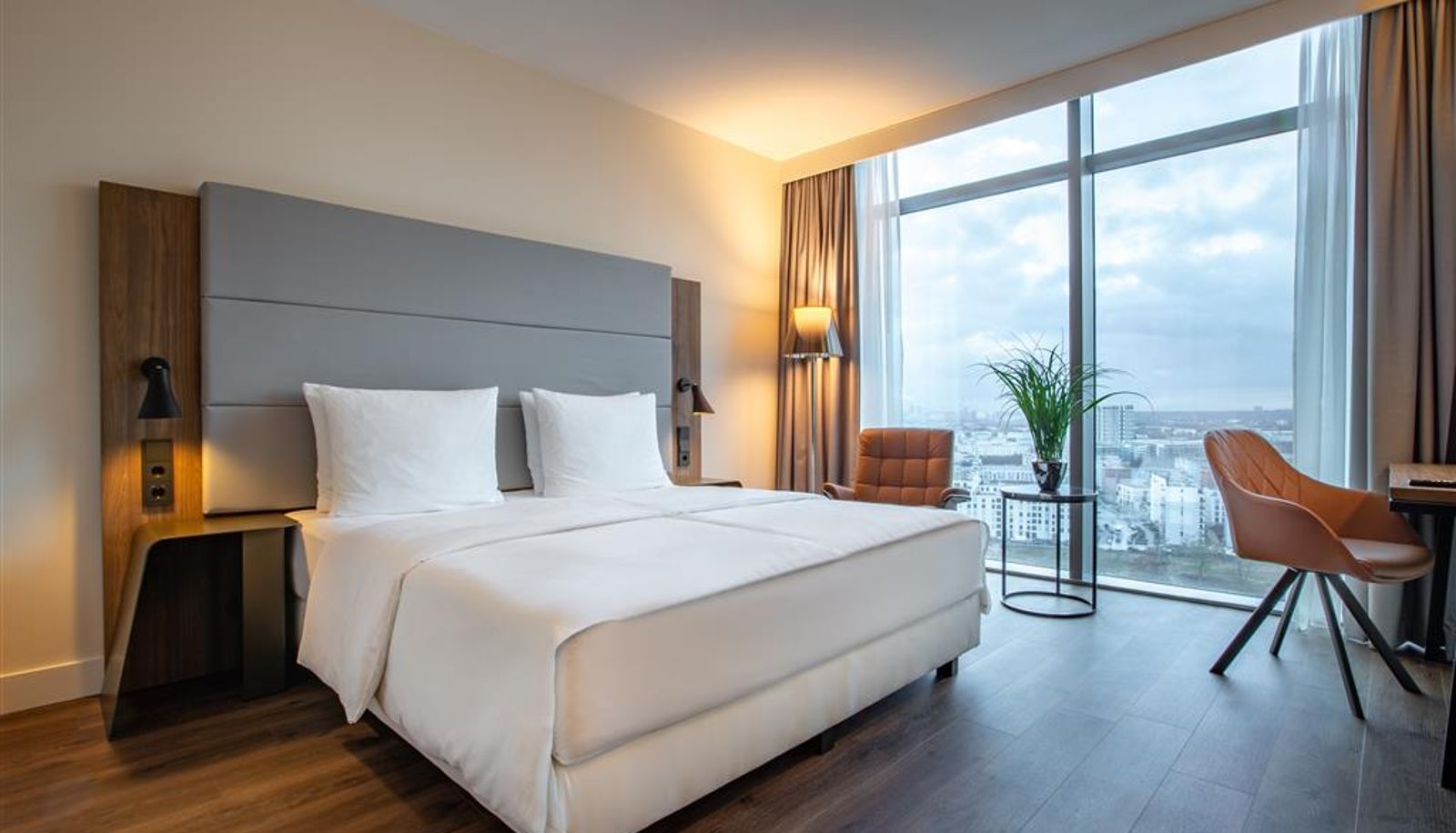 Room - Radisson Hotel Frankfurt am Main GmbH