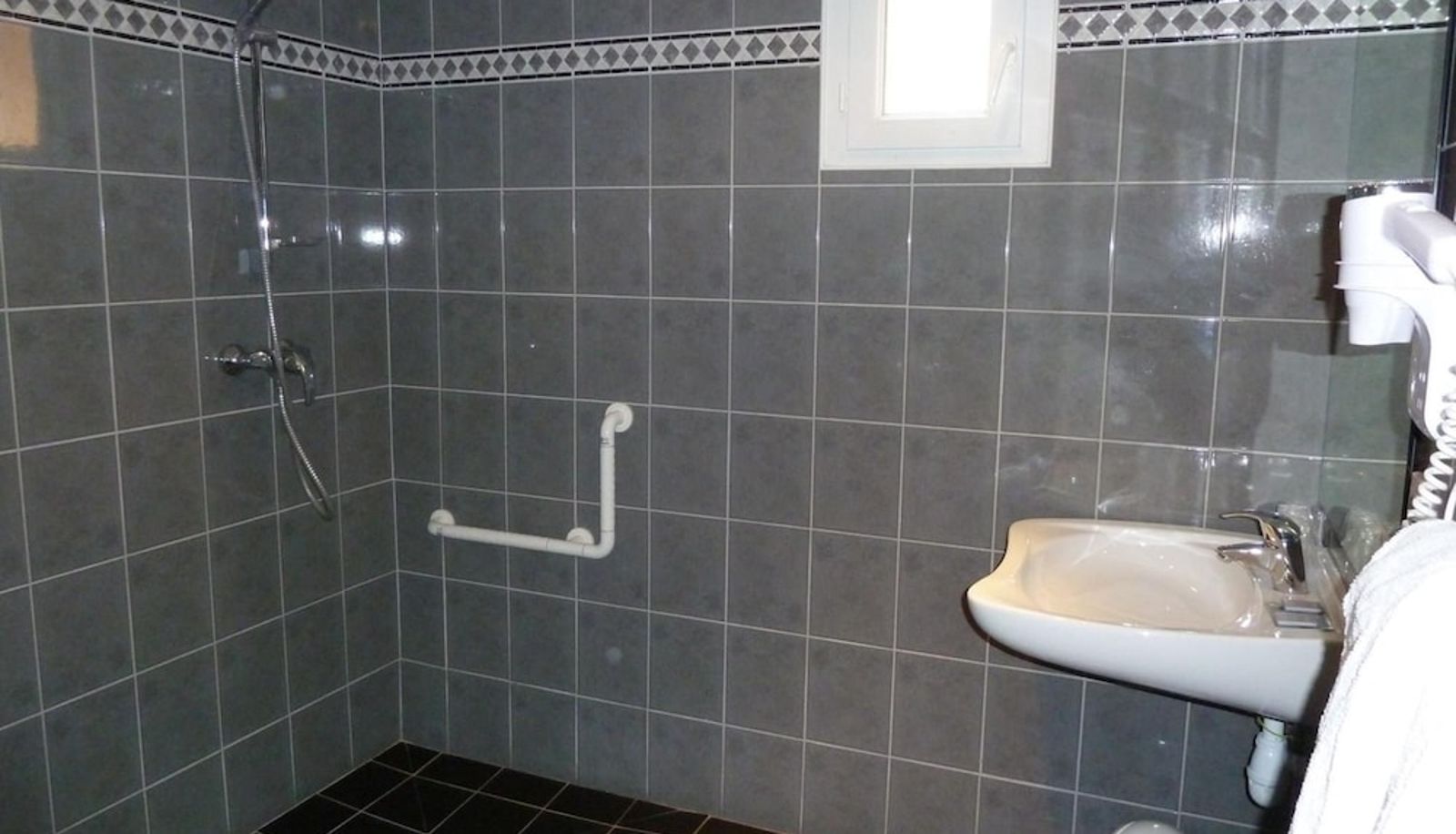 Cuarto de baño - Hôtel Alliance Lourdes