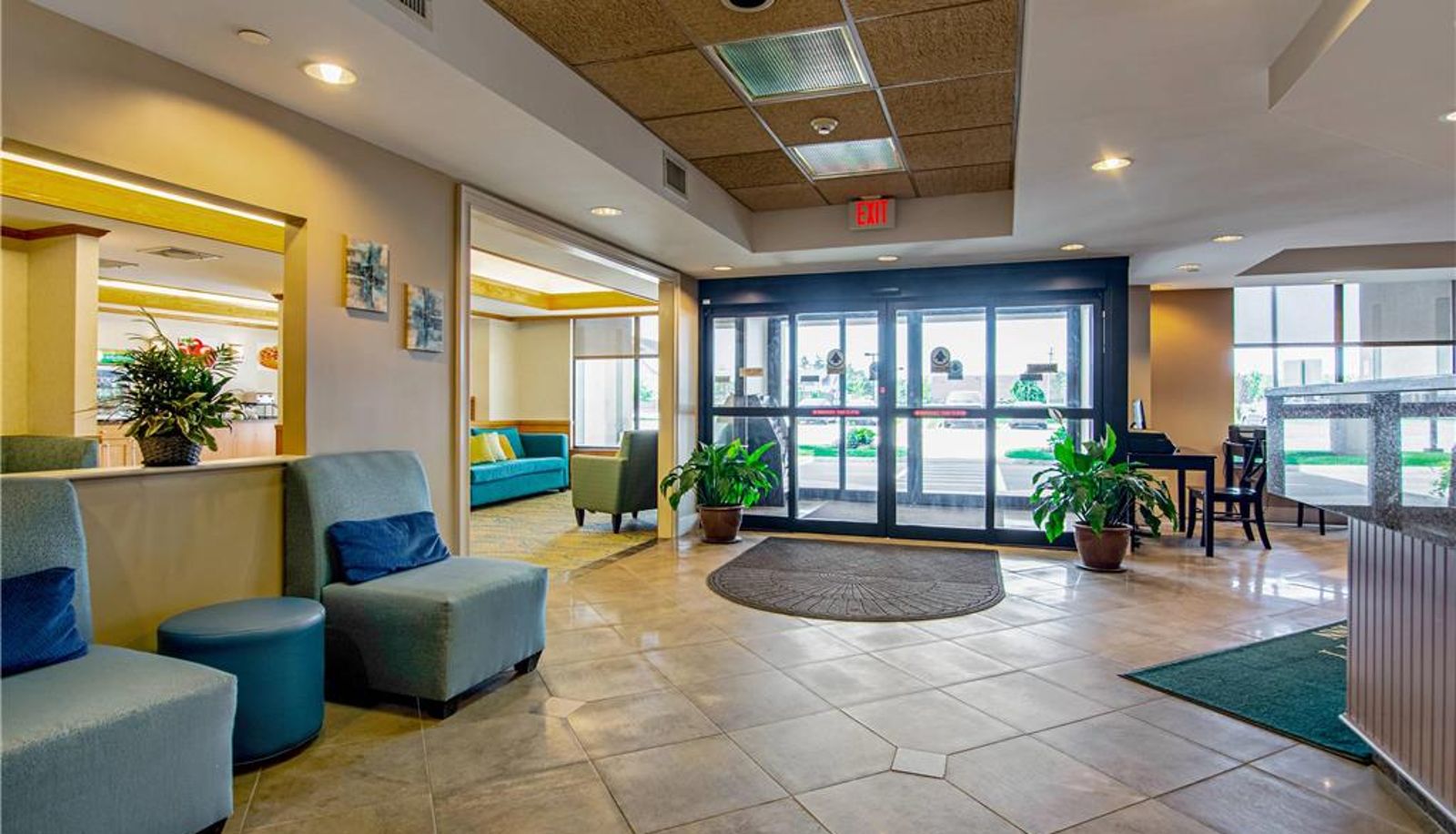 Hall - Quality Inn Portsmouth