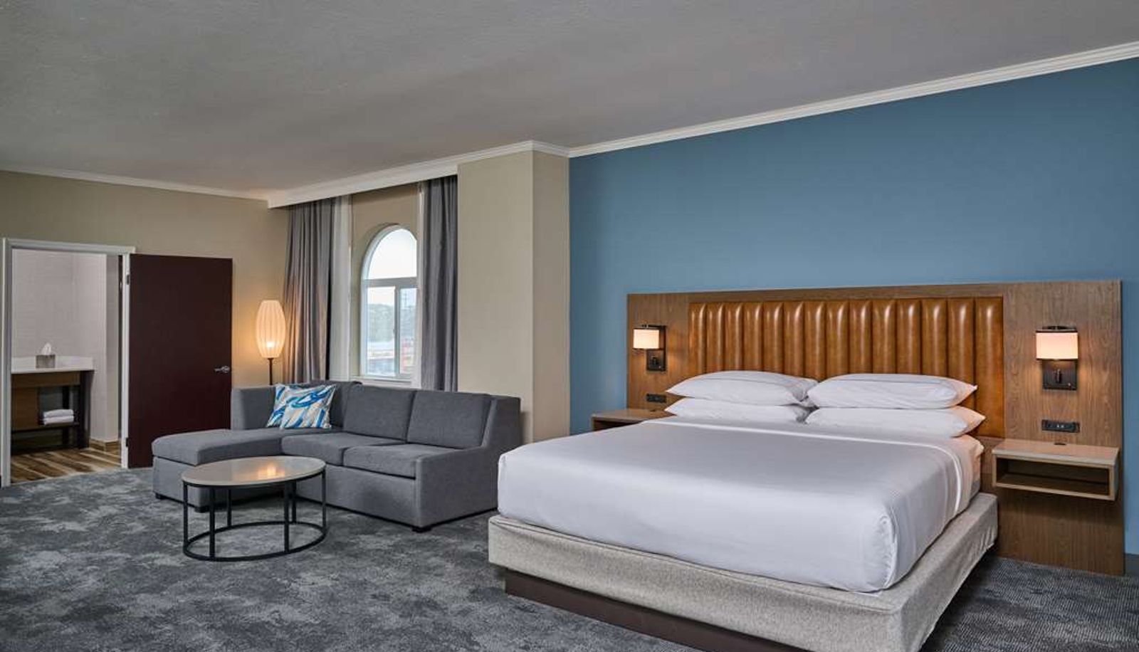 Zimmer - DoubleTree by Hilton Chatsworth