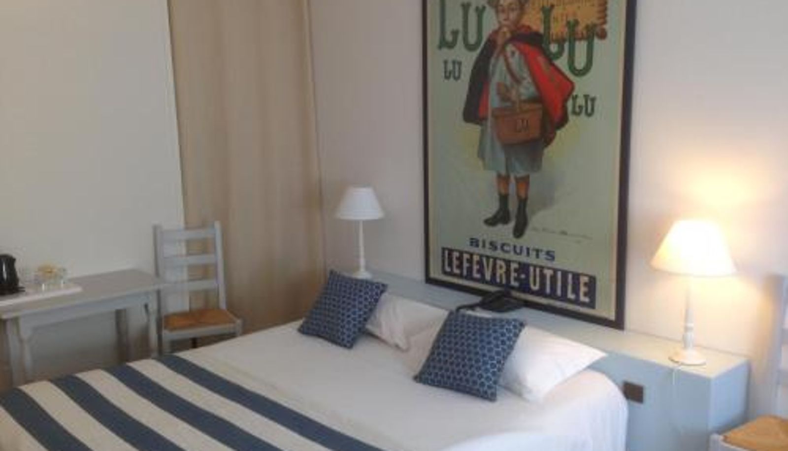 Habitación triple - Logis Hôtel Restaurant Du Lion D'argent Et Des Tanneries Logis