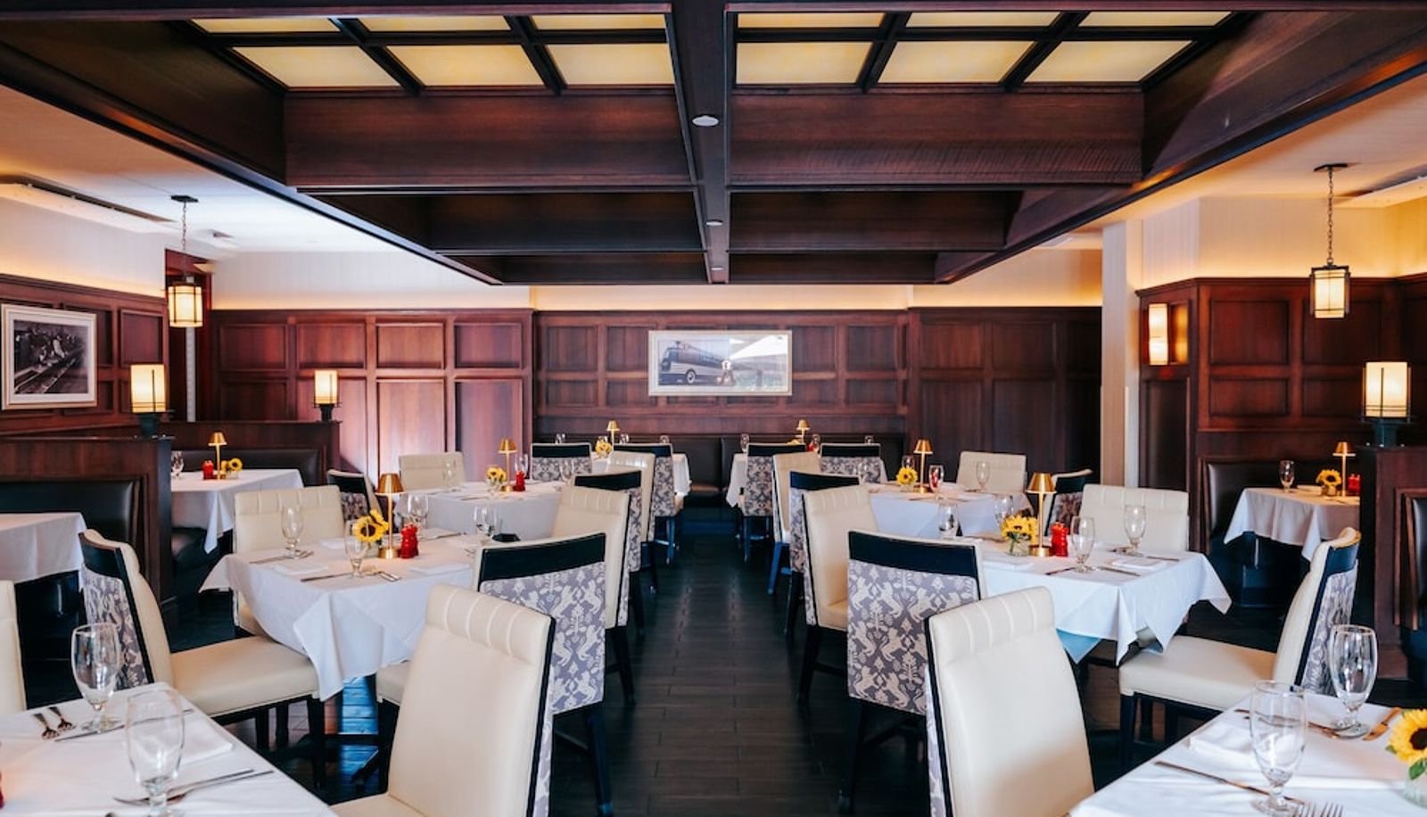 Restaurant - Saint John's Resort