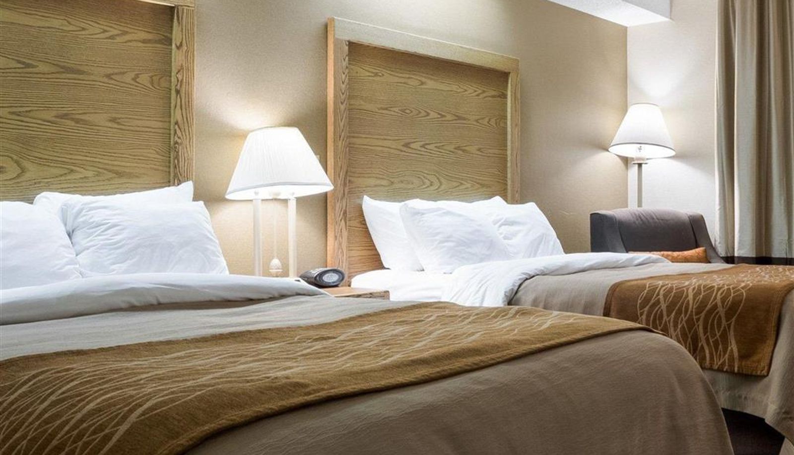Room - Quality Inn Bismarck I-94