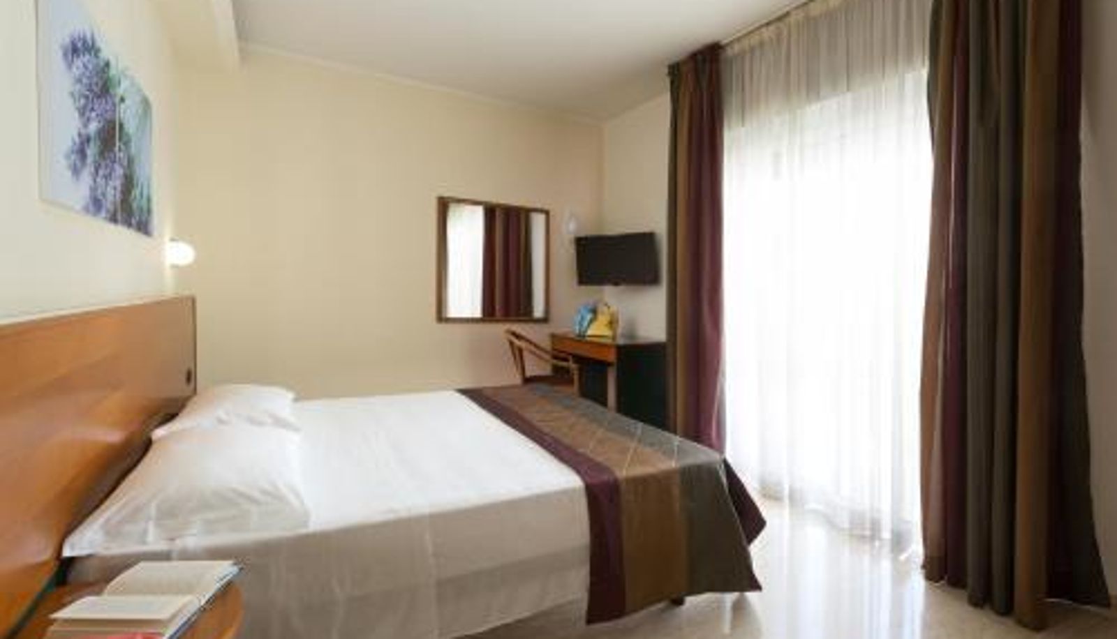 Suite - Astoria Suite Hotel