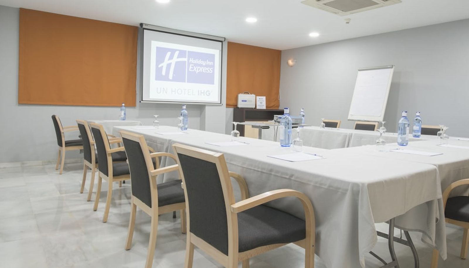 Vergaderruimte - Holiday Inn Express MADRID - ALCOBENDAS by IHG
