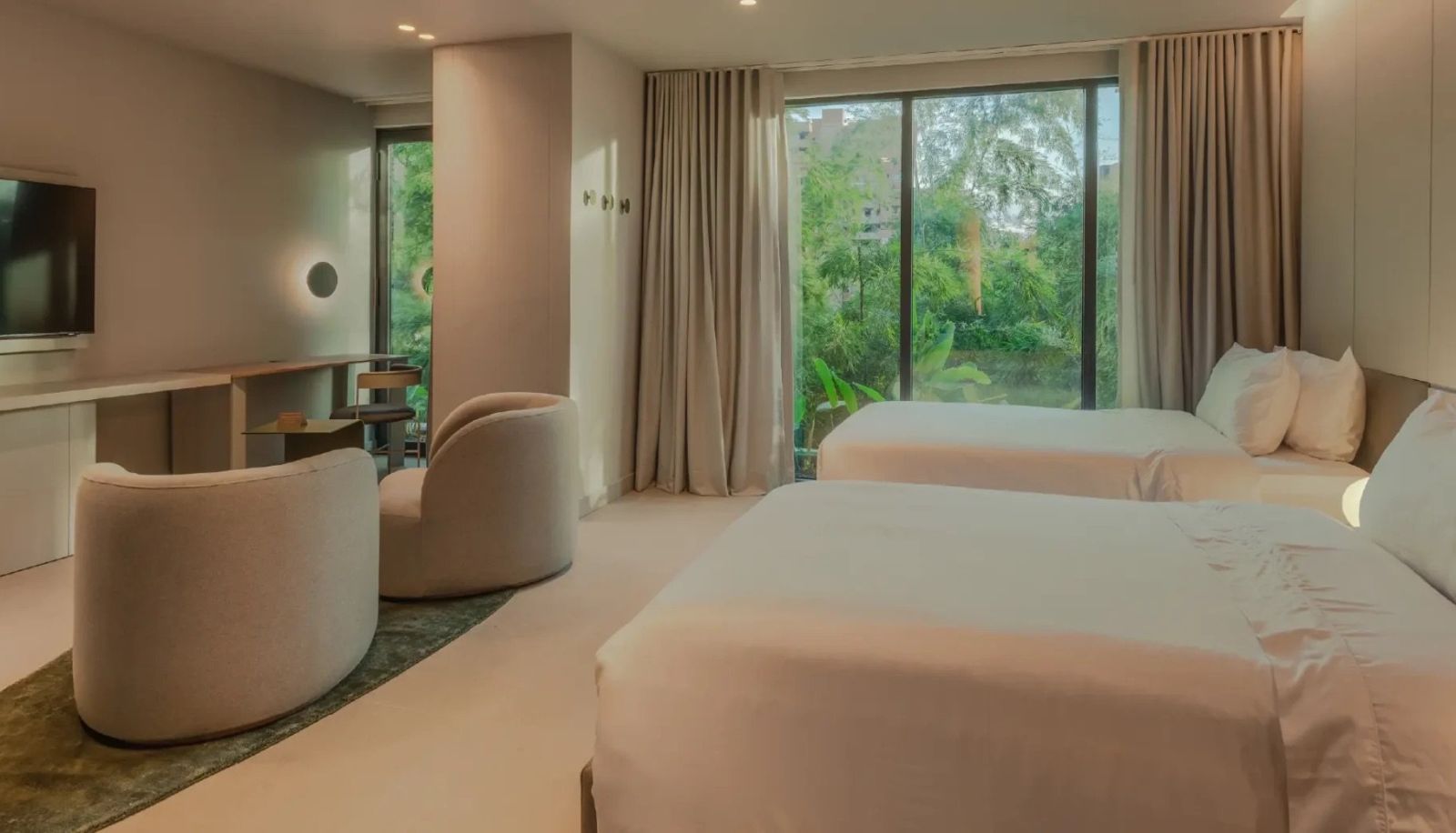 Camera - Wake BioHotel