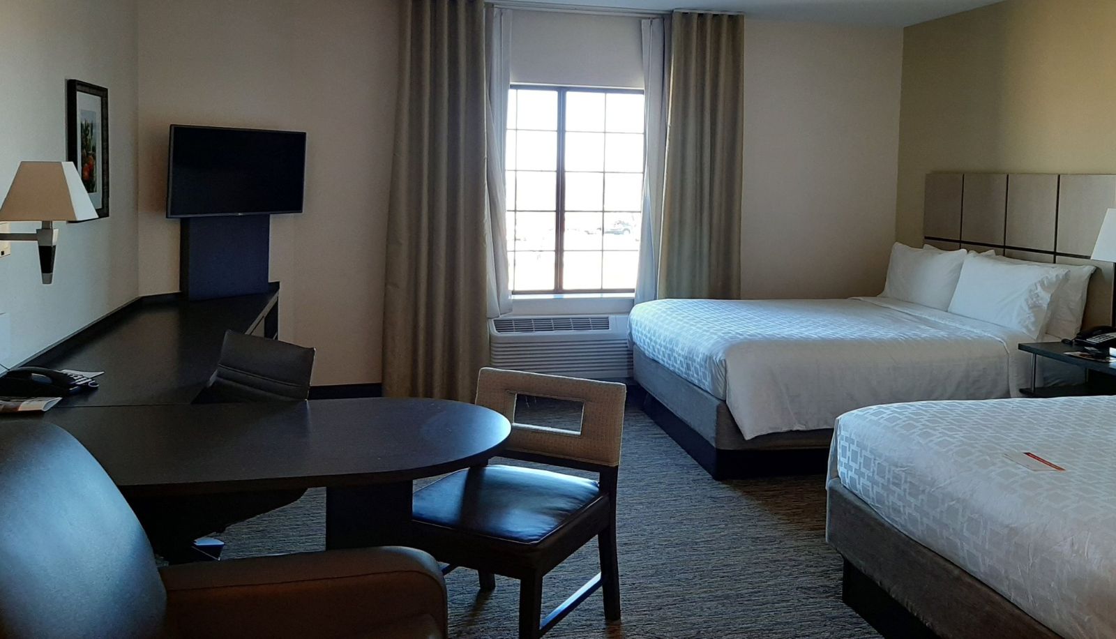 Zimmer - Candlewood Suites BUILDING 44420