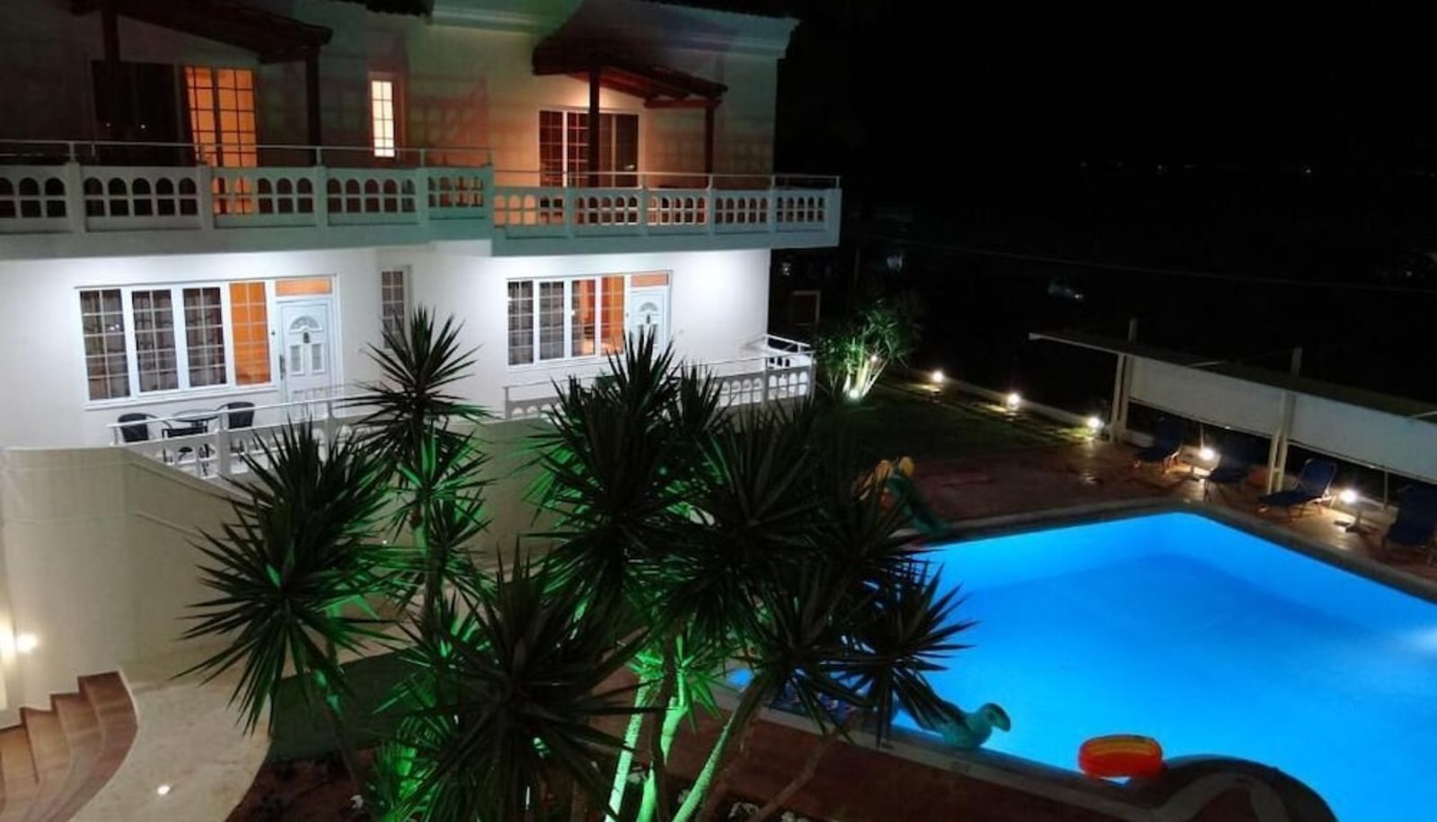 Pool - Perla Beach