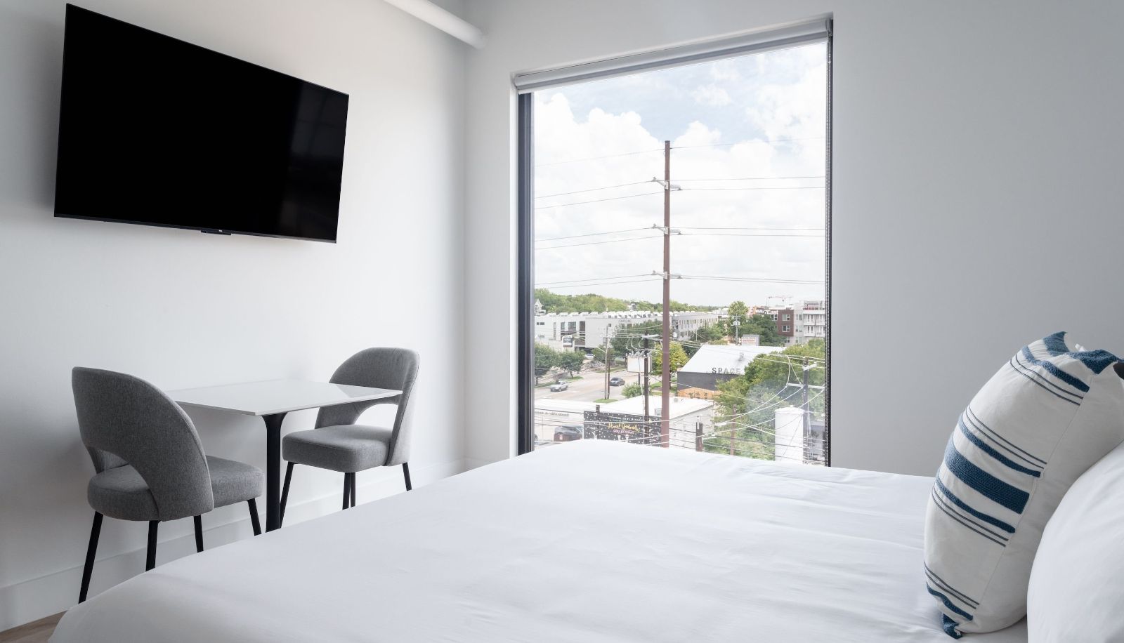 Kamer - Studio Haus East 6th Austin by Kasa