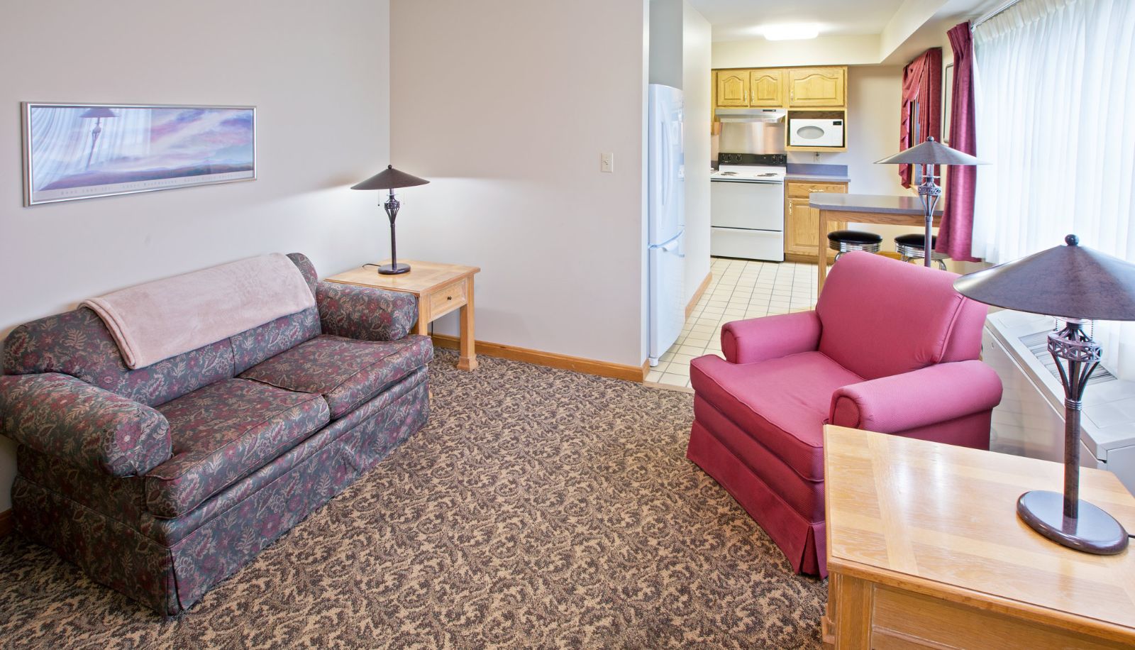 Room - IHG Army Hotels CRAIG & KNIERIM APARTMENTS