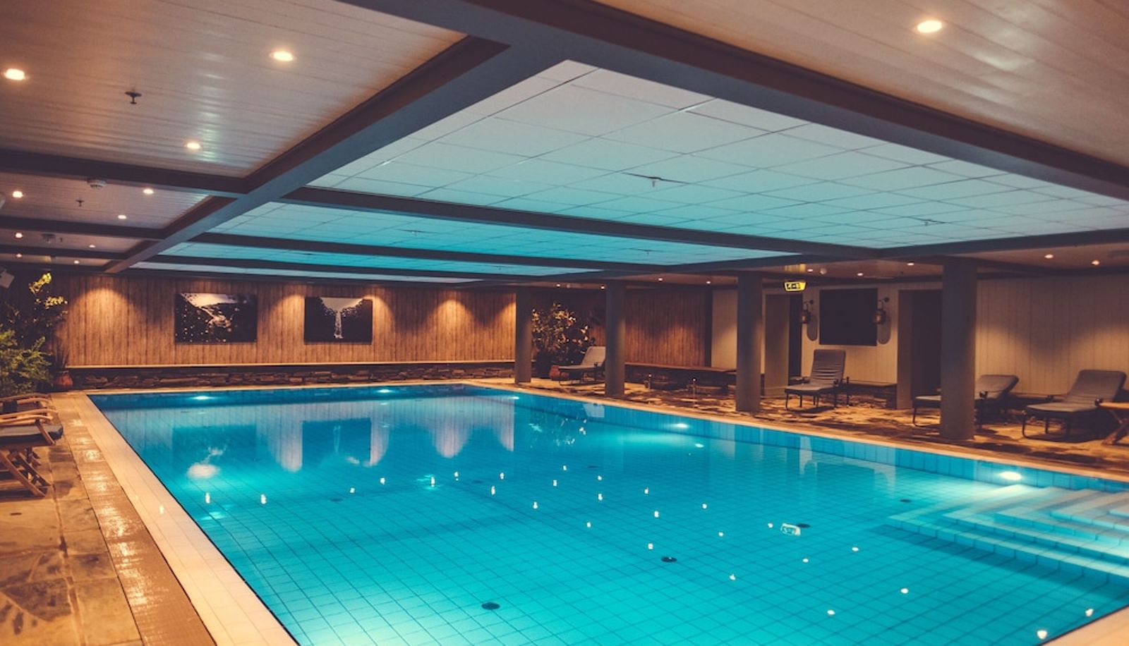 Piscina - Gudbrandsgard Hotell
