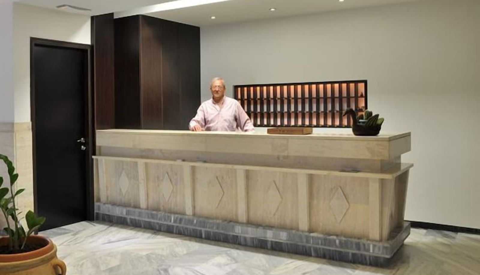 Receptie - Dimitris Paritsa Hotel