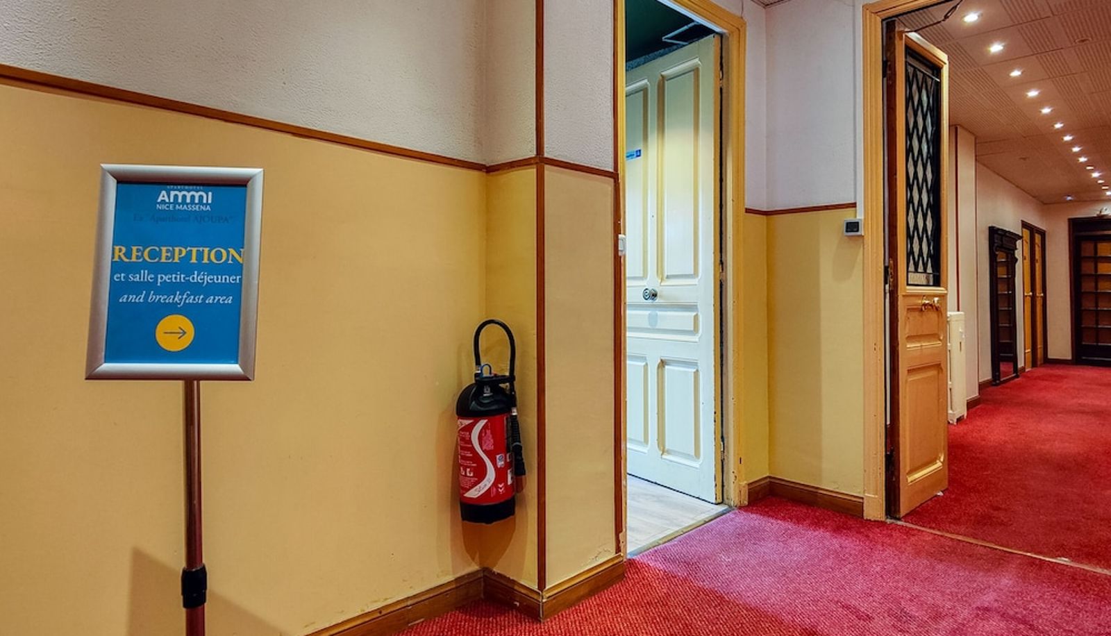 Réception - Aparthotel AMMI Nice Massena (ex Ajoupa)