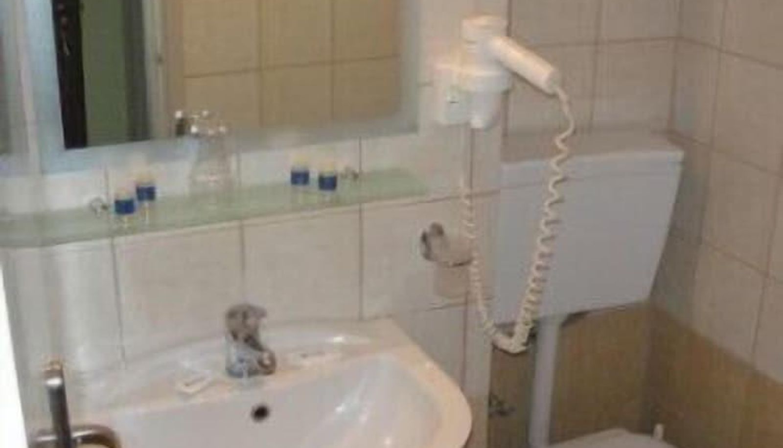 Triple room - Alexandros Hotel