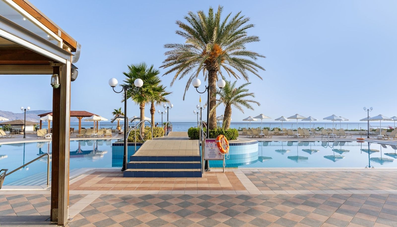 Pool - Hydramis Palace Beach Resort