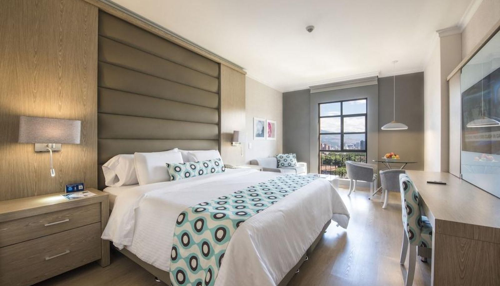 Apartment - Hotel Dann Carlton Medellin