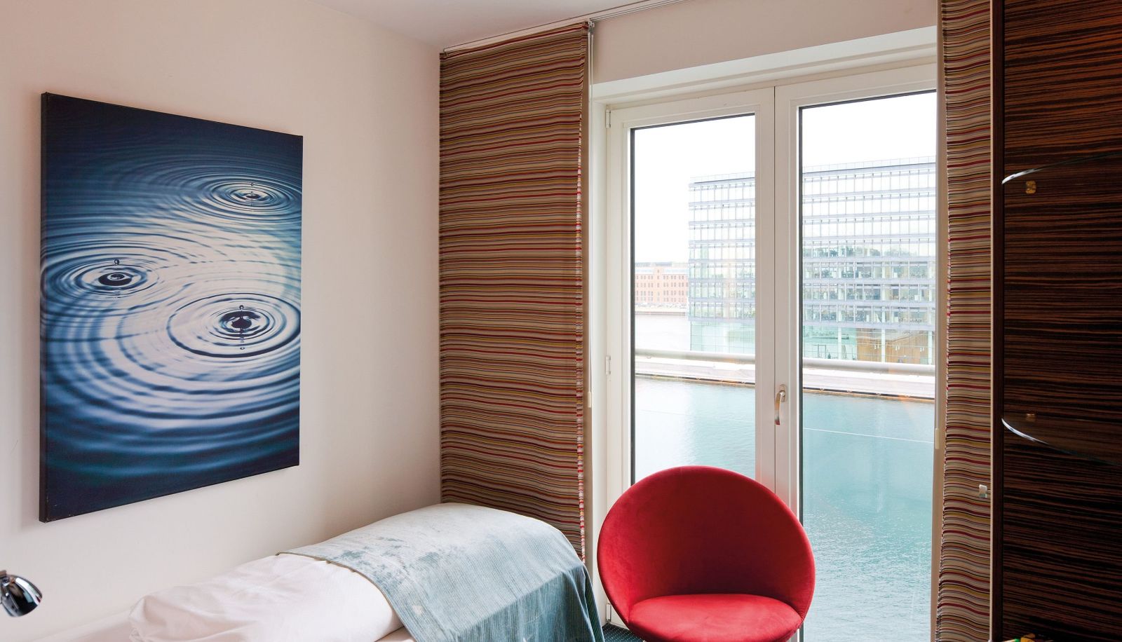 Room - Copenhagen Island Hotel