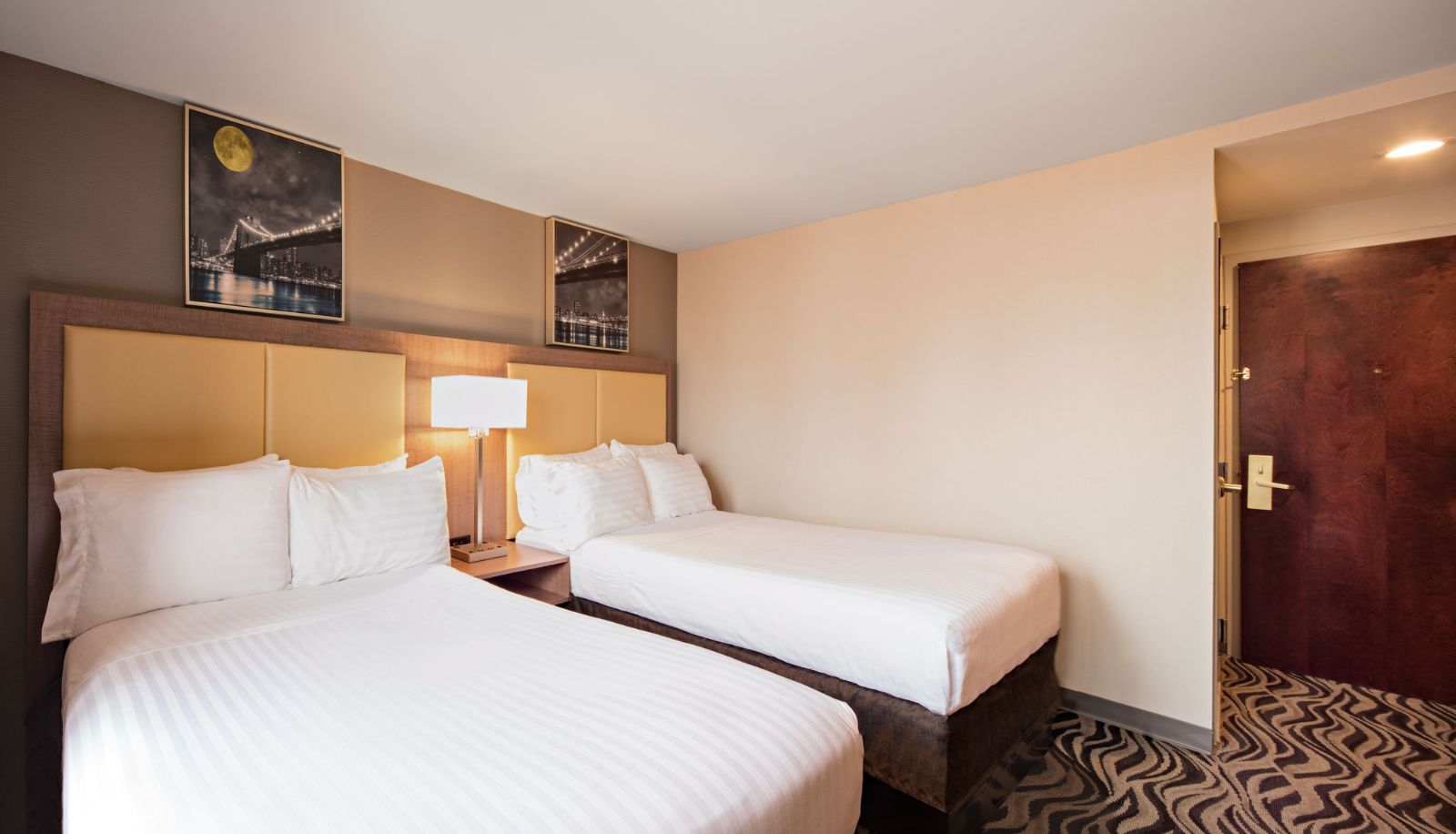 Camera - Holiday Inn Express New York-Brooklyn