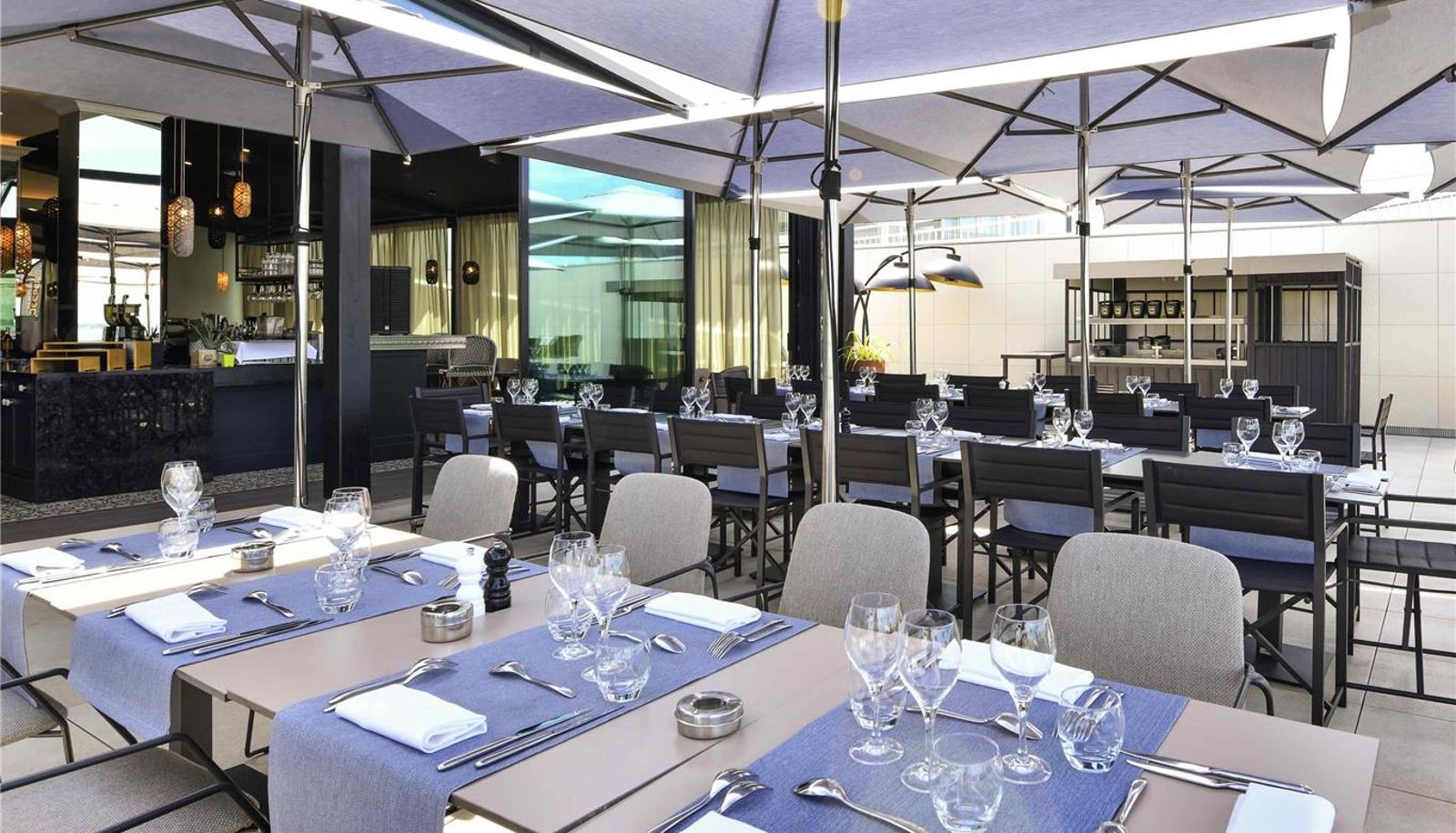 Bar - La Grande Terrasse Hotel & Spa La Rochelle - MGallery Collection