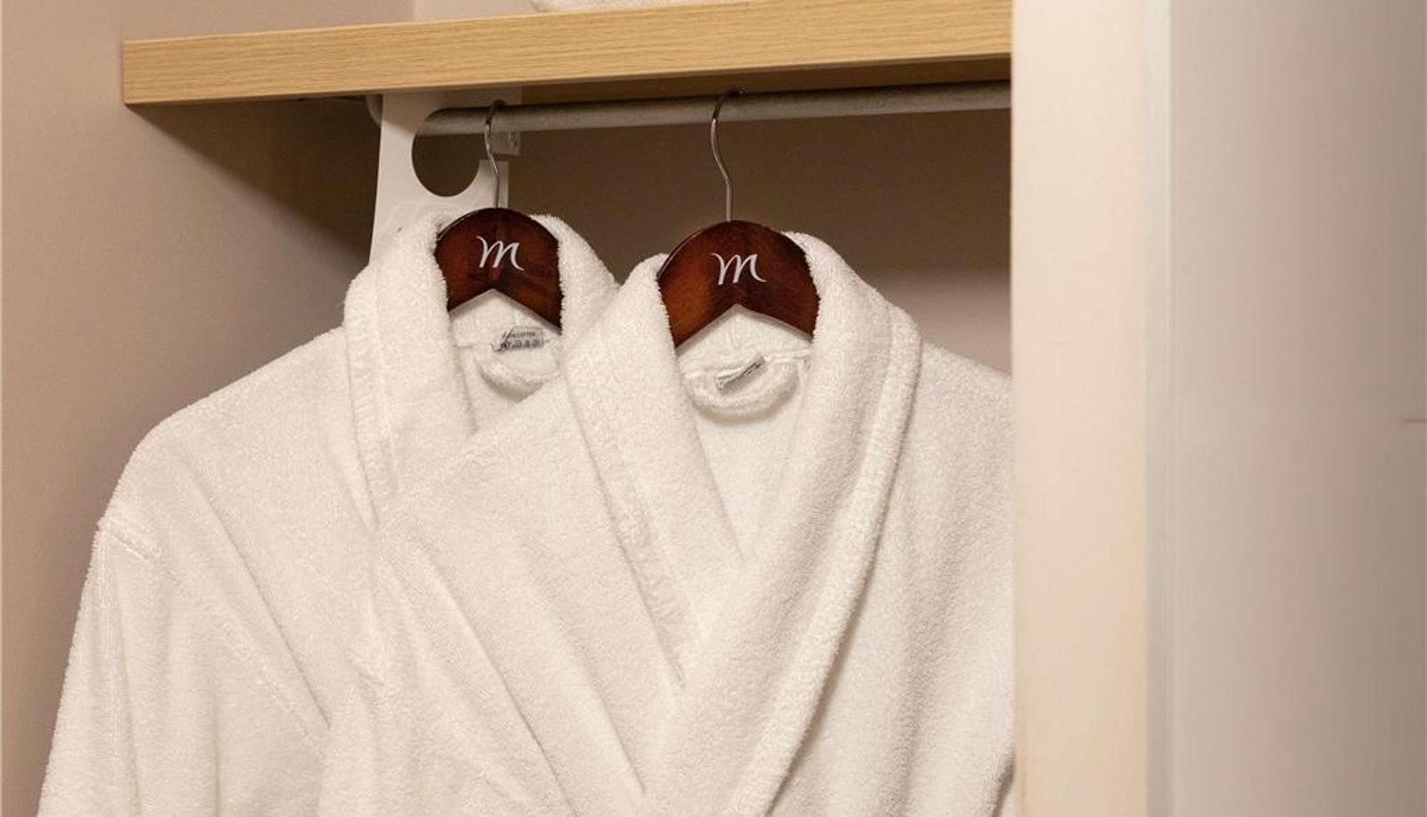 Room - Hotel Mercure de Saint-Lary