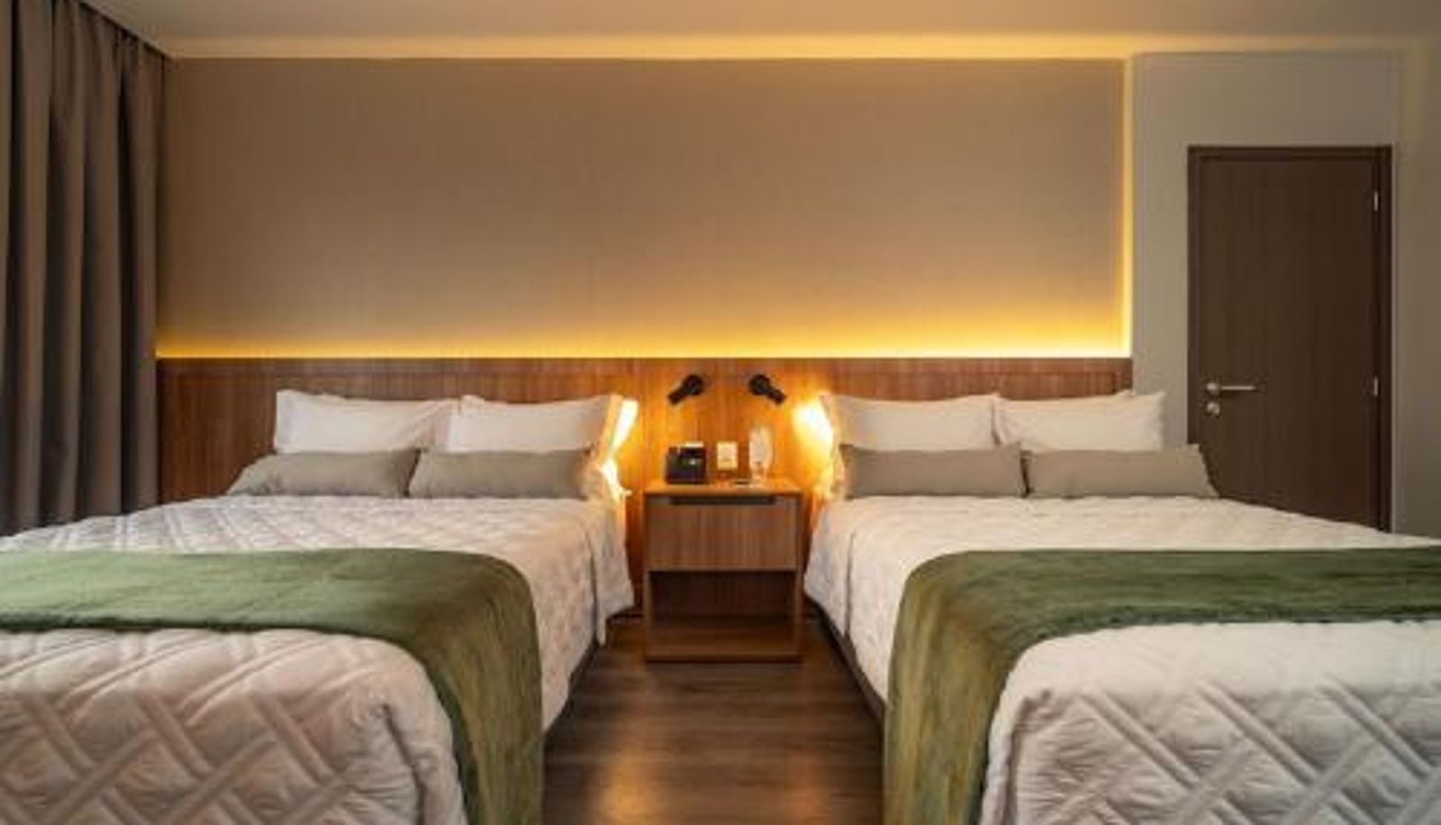 Room - Rio Hotel By Bourbon Luque Asuncion