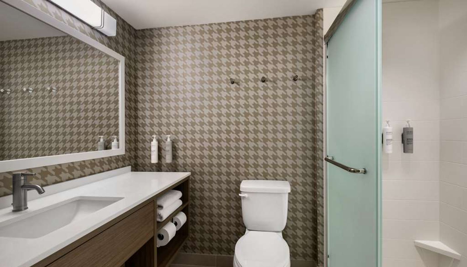 Kamer - Home2 Suites by Hilton Austin East Side 5th Street
