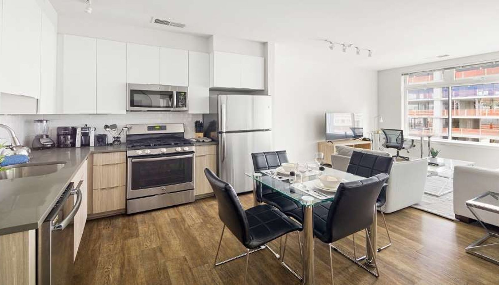 Room - Churchill At Aperture Reston