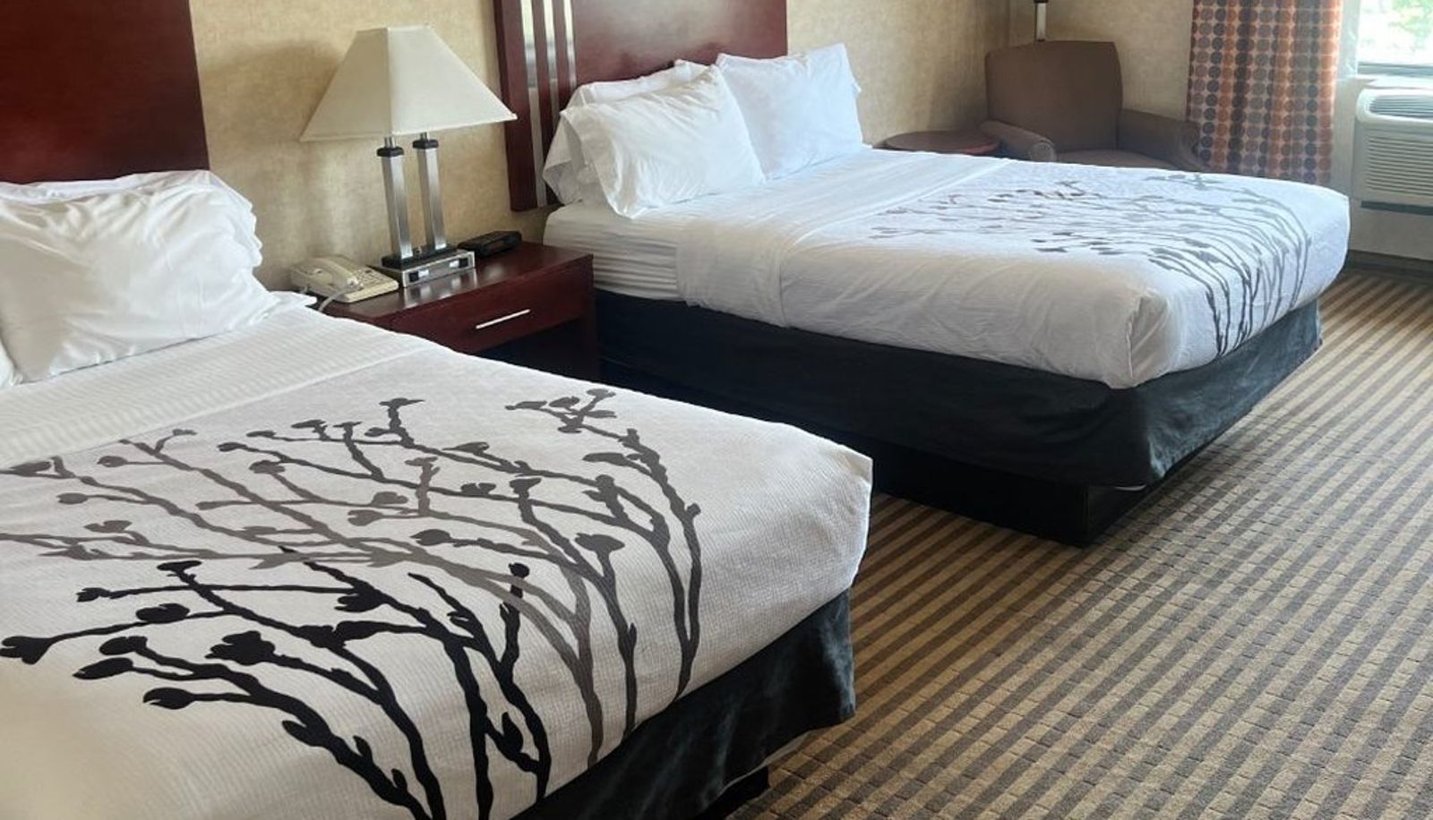 Room - LYNCHBURG GRAND ESTATE by IHG