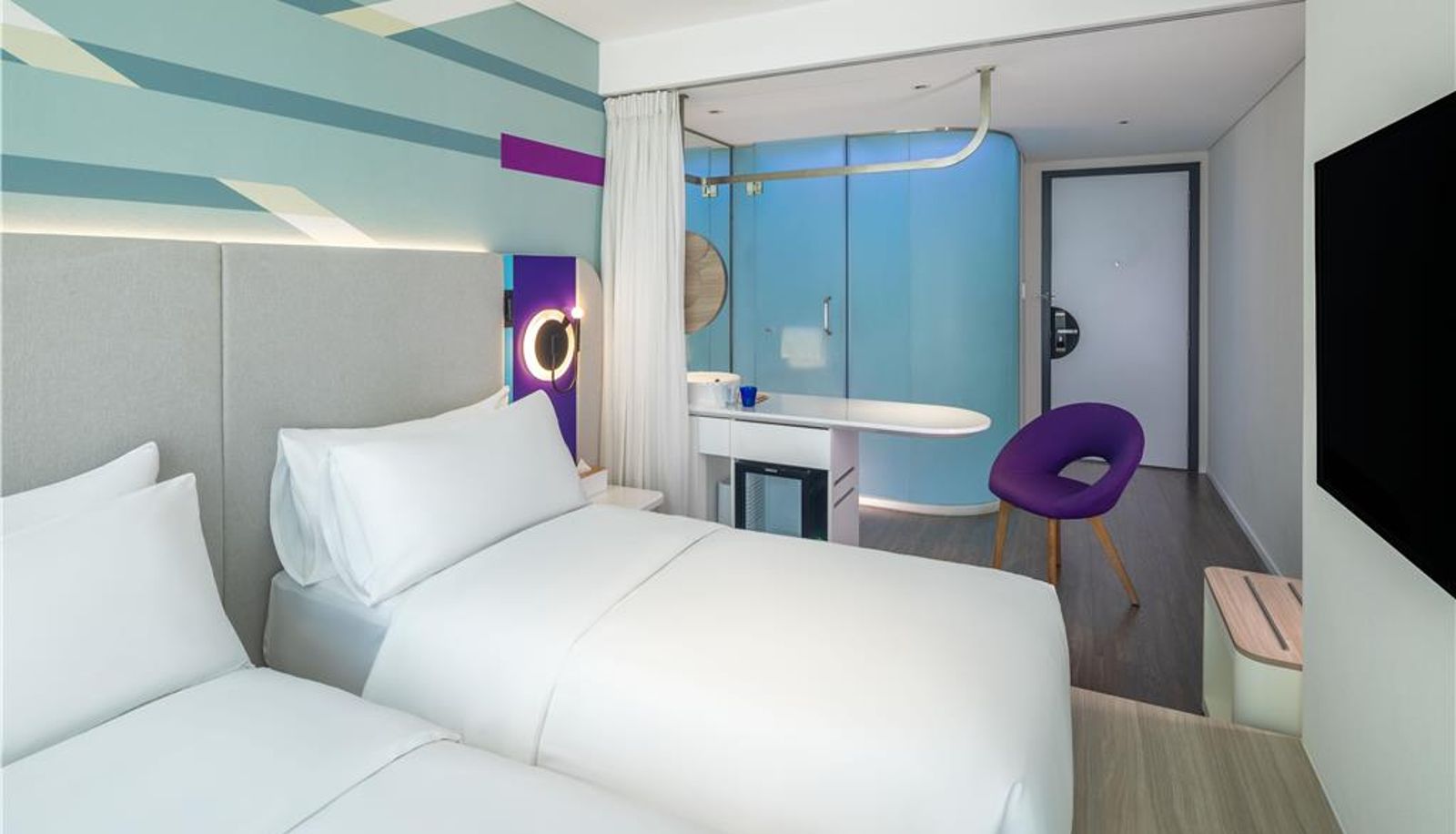Zimmer - Tru by Hilton Nam Dinh City Centre