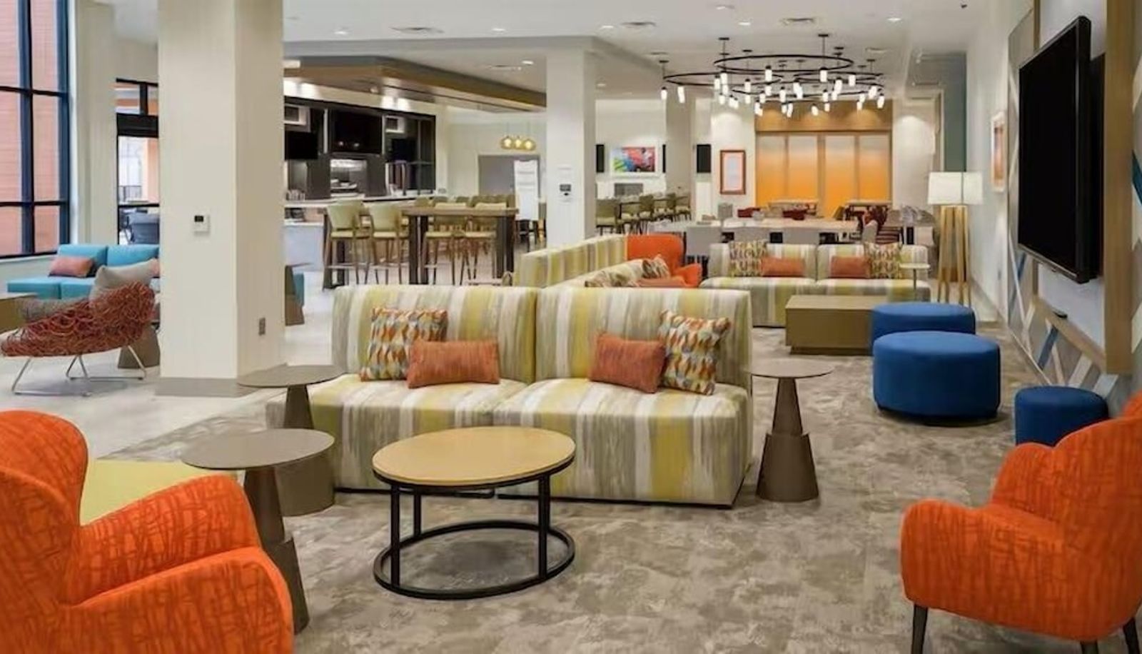 Info - Hilton Garden Inn Hutchinson