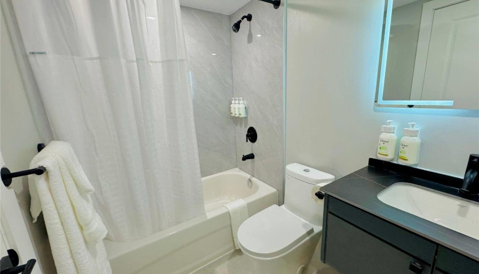 Room - Ramada by Wyndham Kirkland Lake