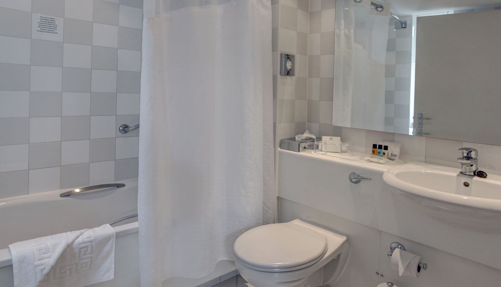 Camera - Holiday Inn BASINGSTOKE by IHG