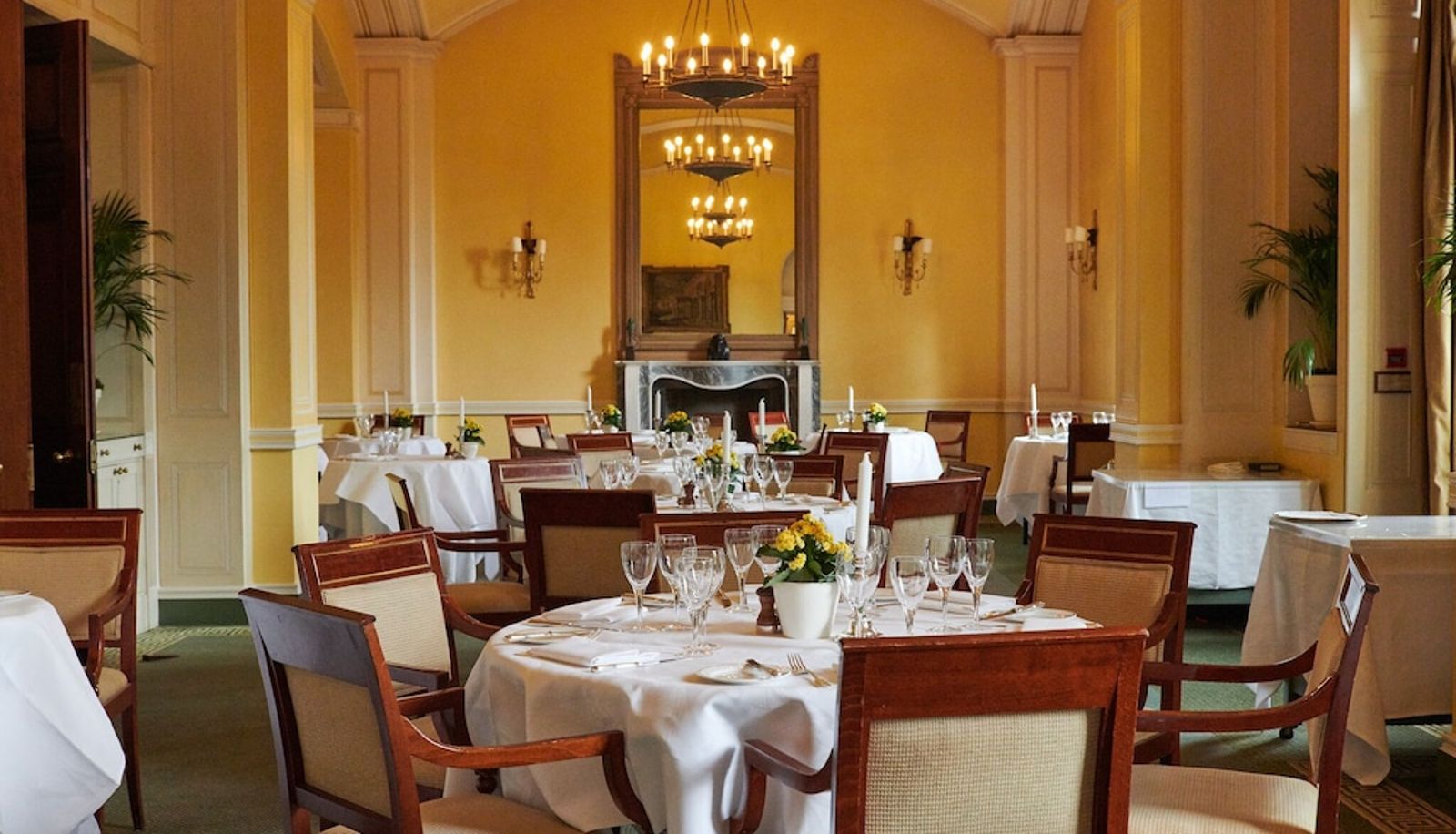 Restaurant - Hartwell House & Spa