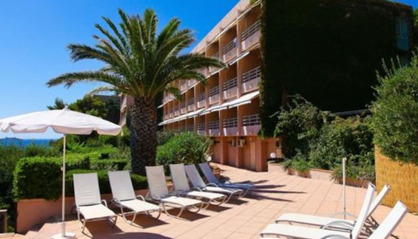 Terrace - Hôtel Alivi