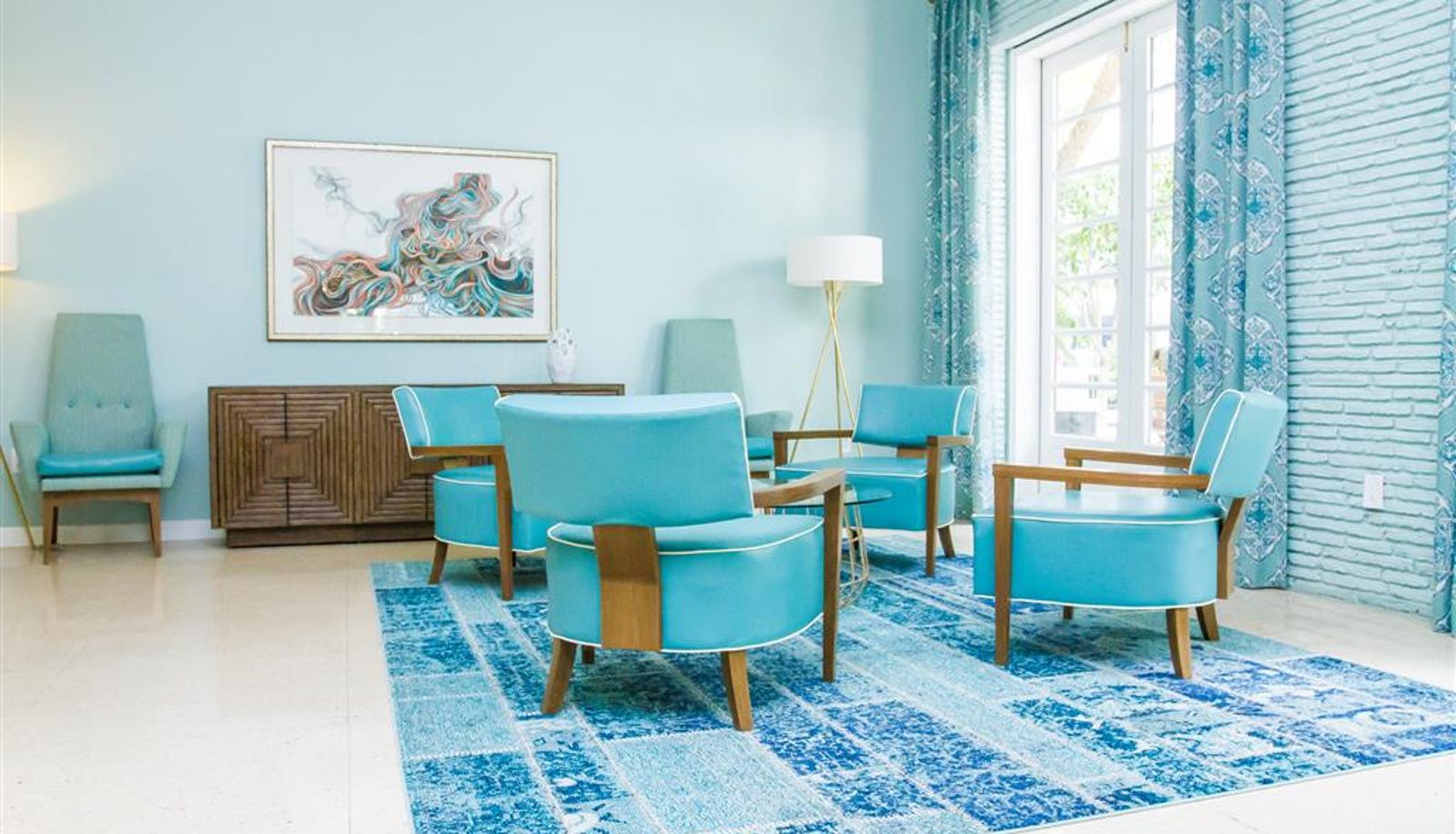Hall - Dorchester Hotel and Suites