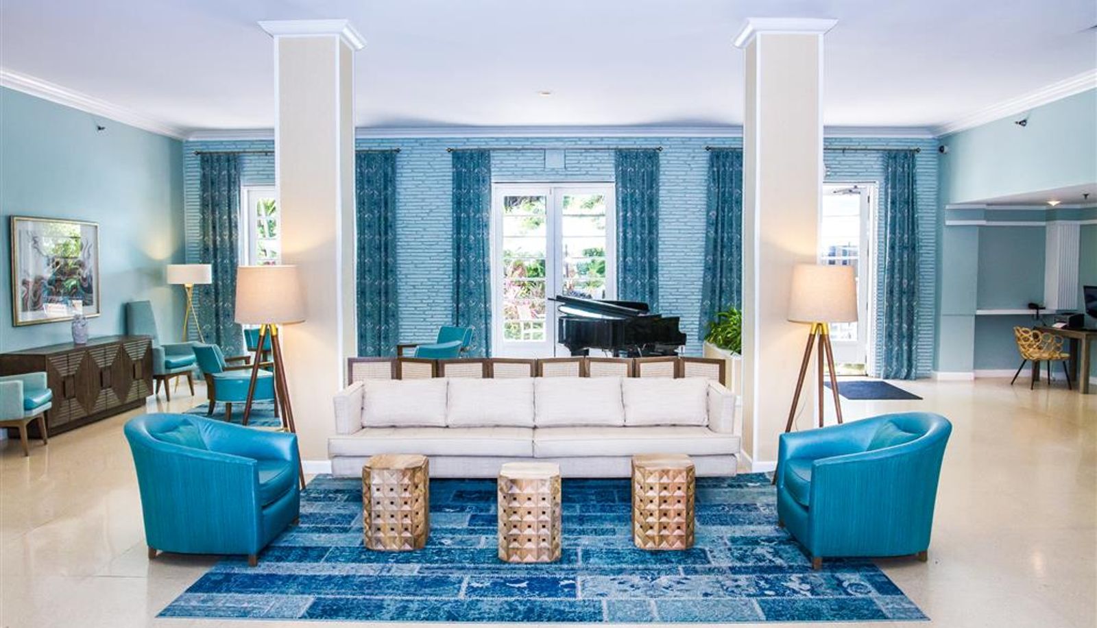 Hall - Dorchester Hotel and Suites