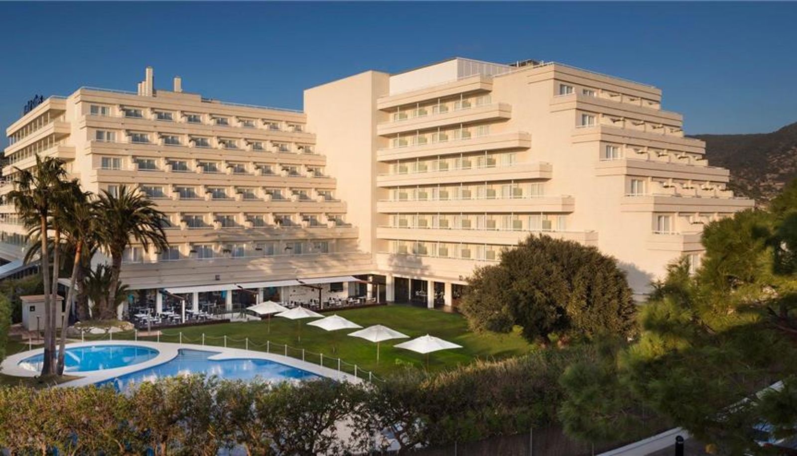 Außenansicht - Meliá Sitges