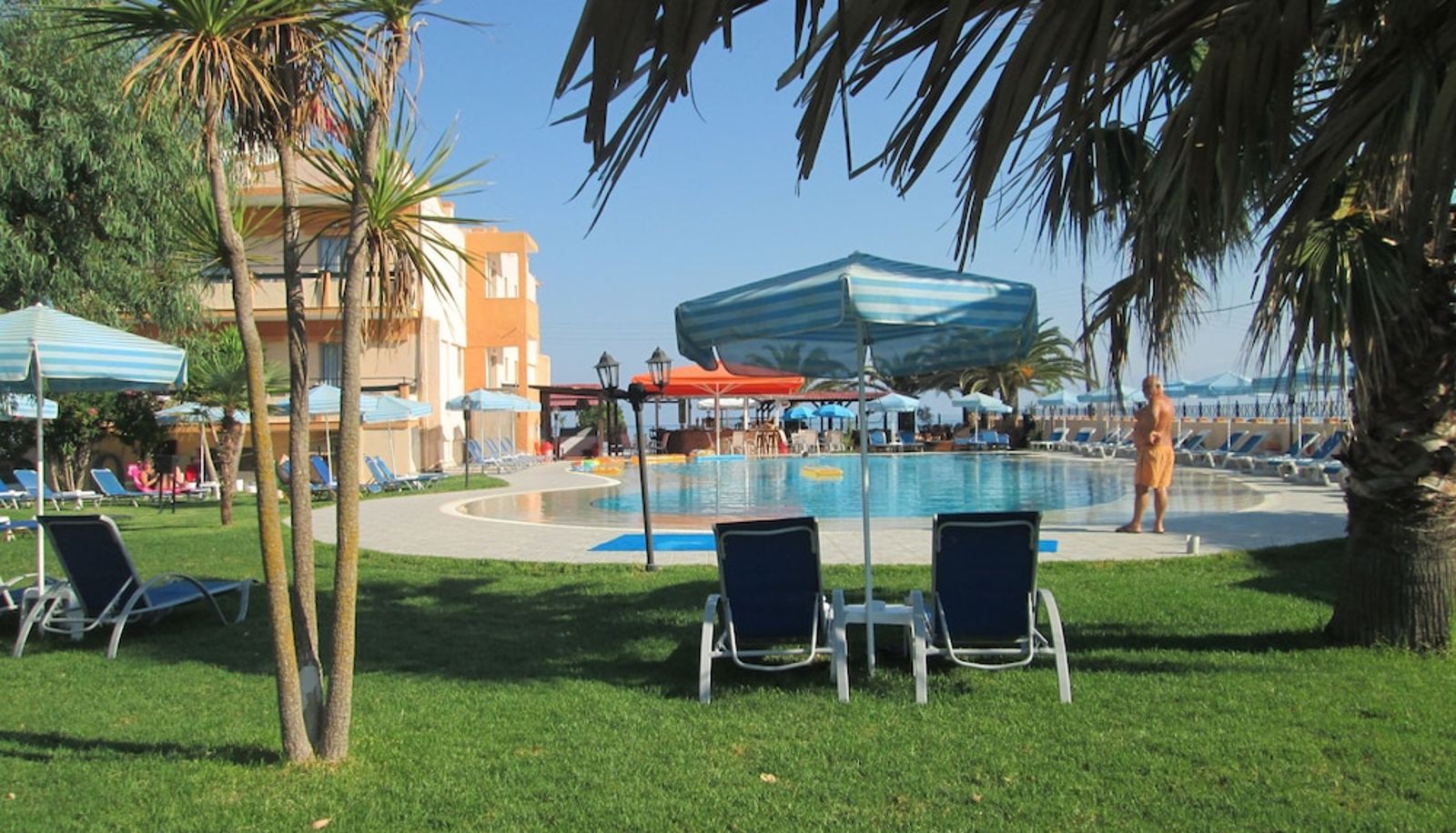 Piscina - Ninos on the Beach